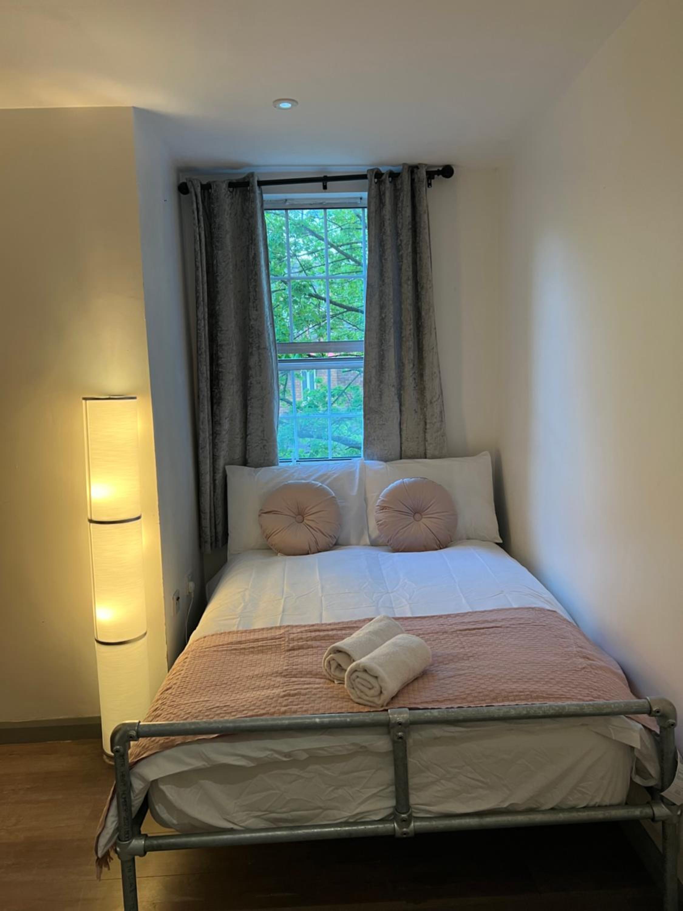 3 Bedroom Flat in King’s Cross, St Pancras’s. 2 minutes to Euston.