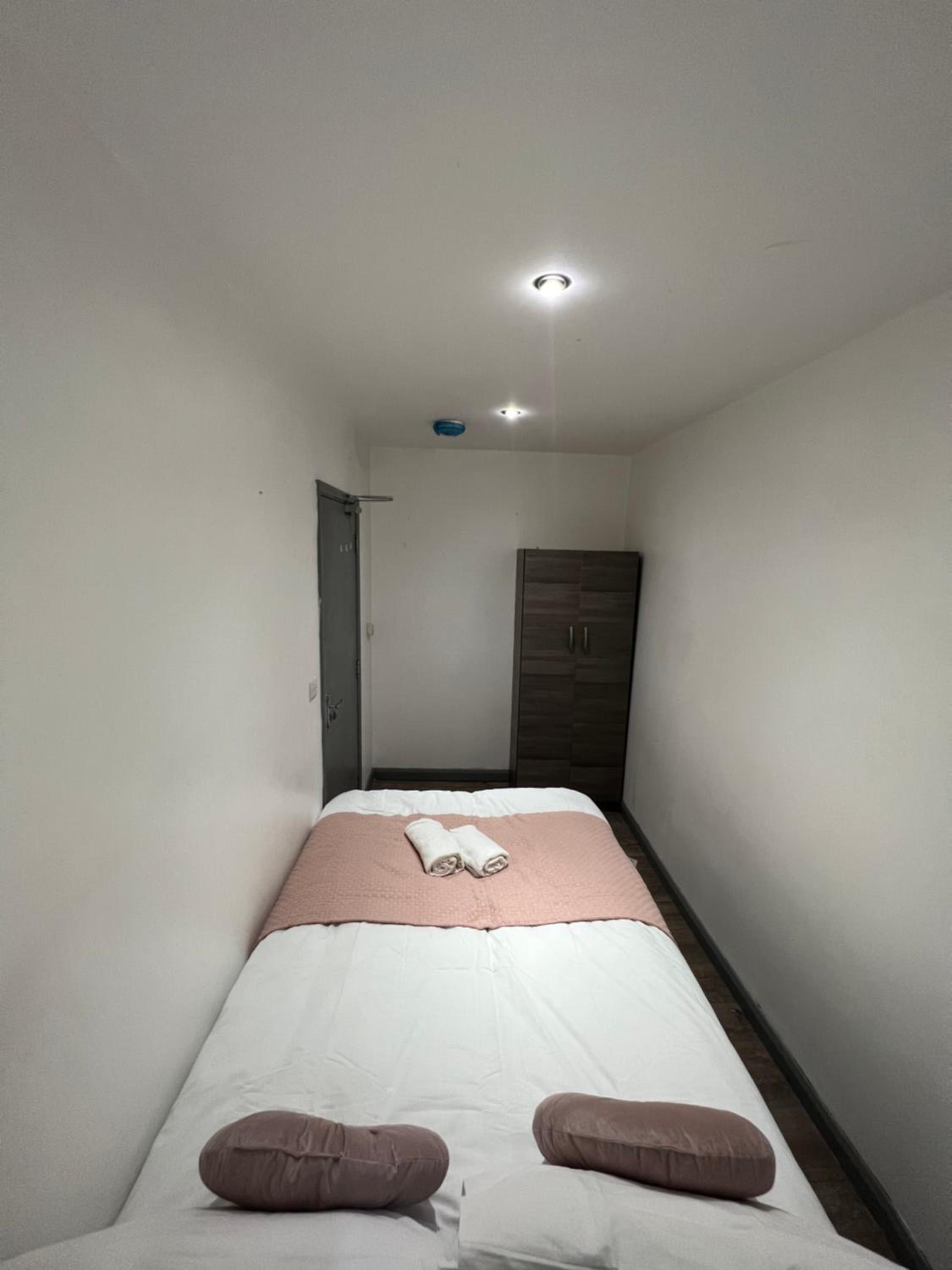 3 Bedroom Flat in King’s Cross, St Pancras’s. 2 minutes to Euston.