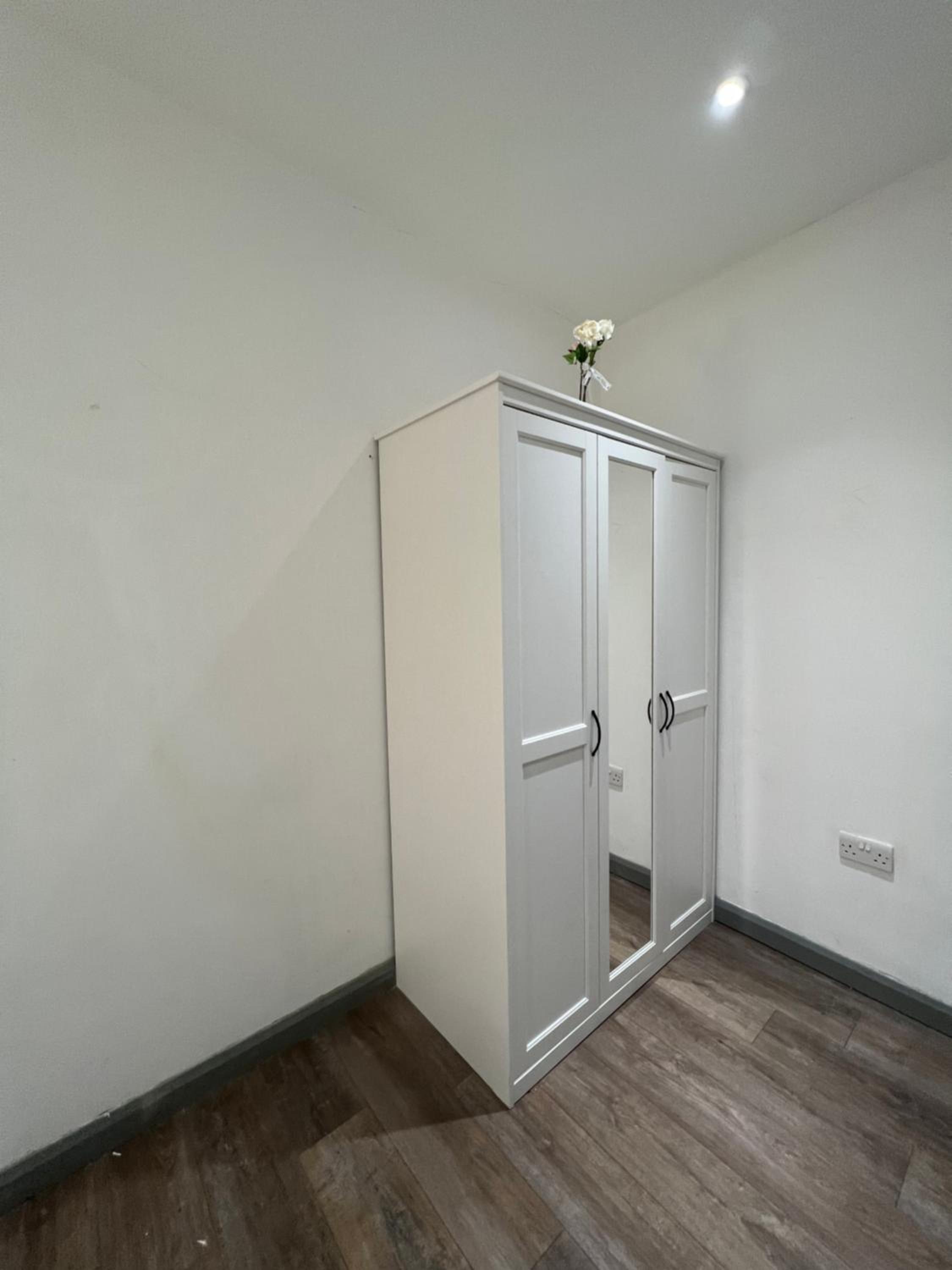 3 Bedroom Flat in King’s Cross, St Pancras’s. 2 minutes to Euston.