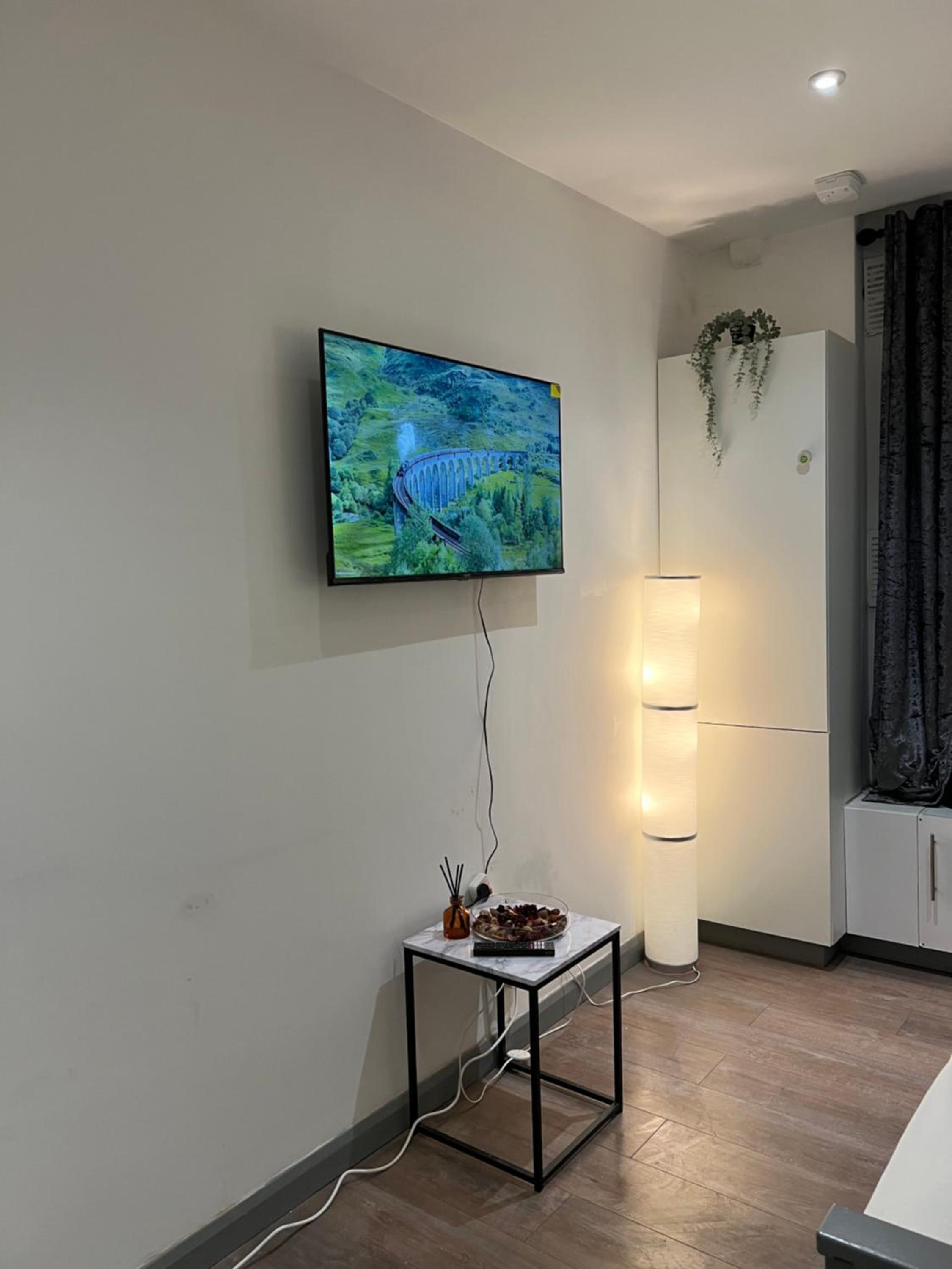 3 Bedroom Flat in King’s Cross, St Pancras’s. 2 minutes to Euston.