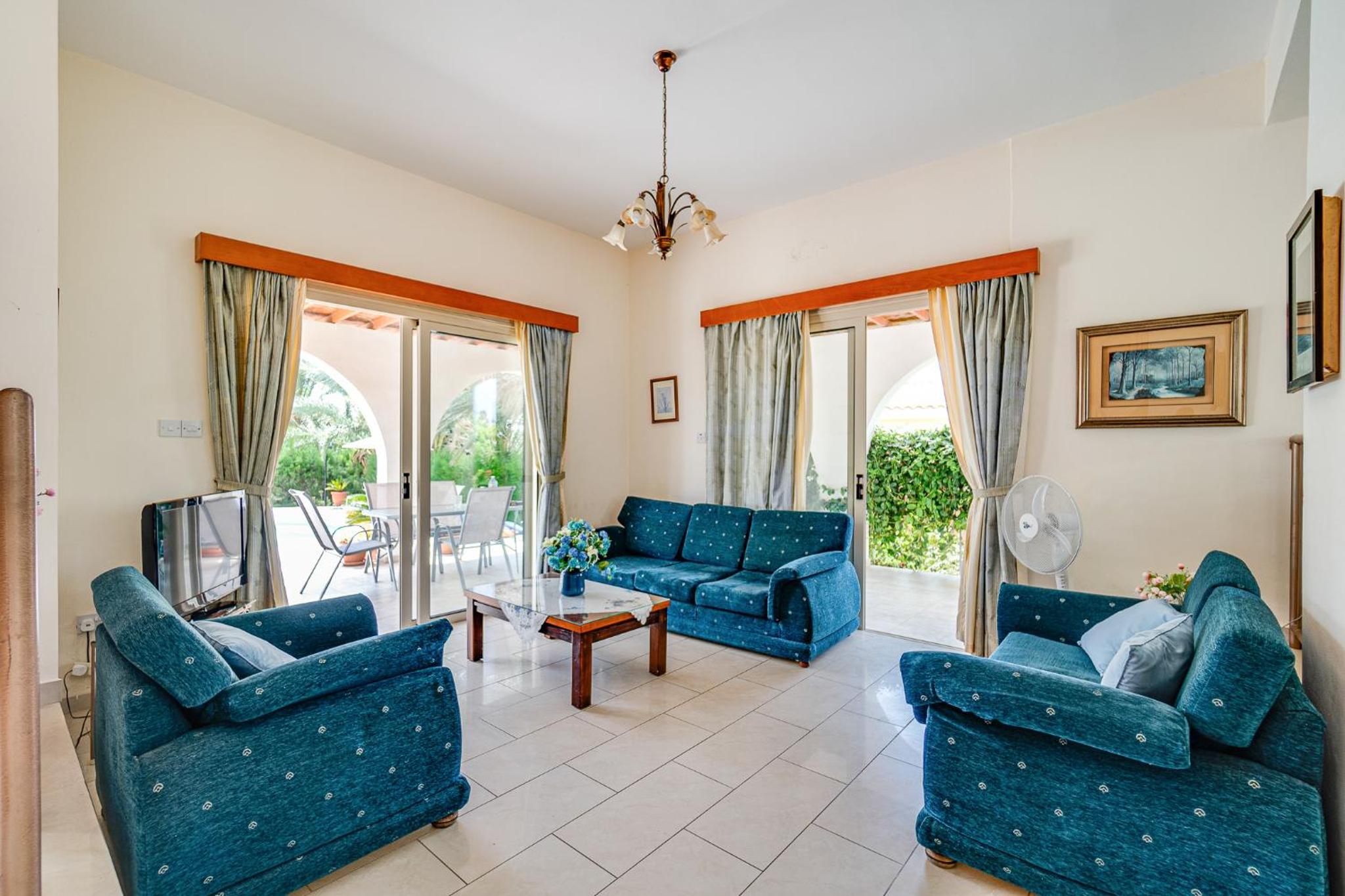Villa Arkadia by Ezoria Villas