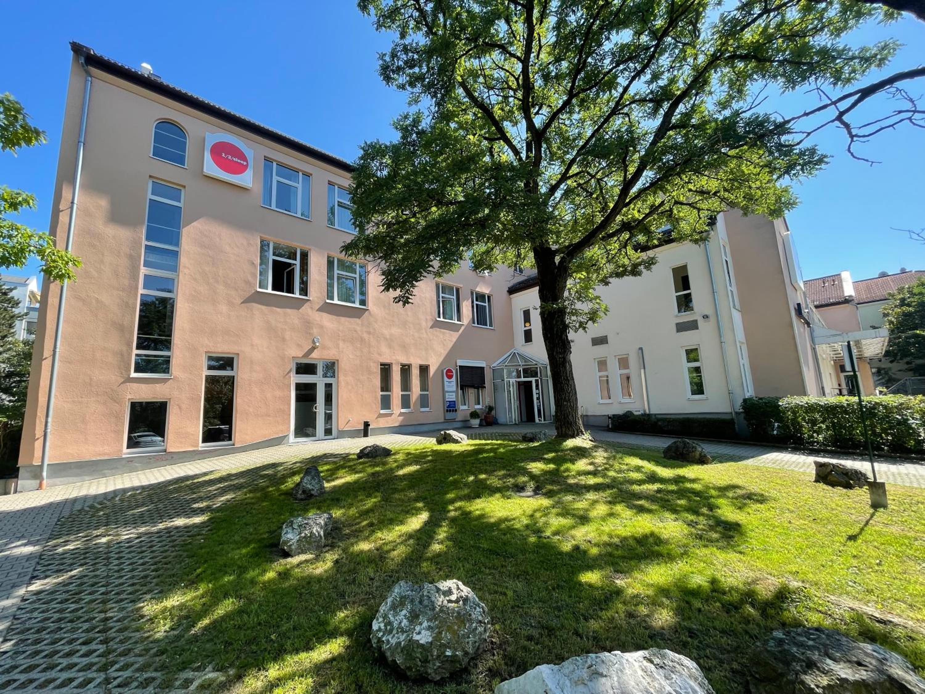 1, 2, sleep Boardinghouse Unterschleißheim Zentrum, photo 20
