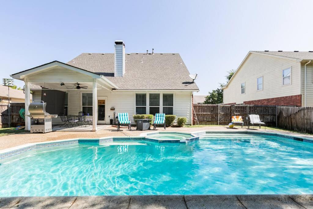 Dallas / Fort Worth Vacations - 4Bedroom Rockwall Getaway - Property Image 1