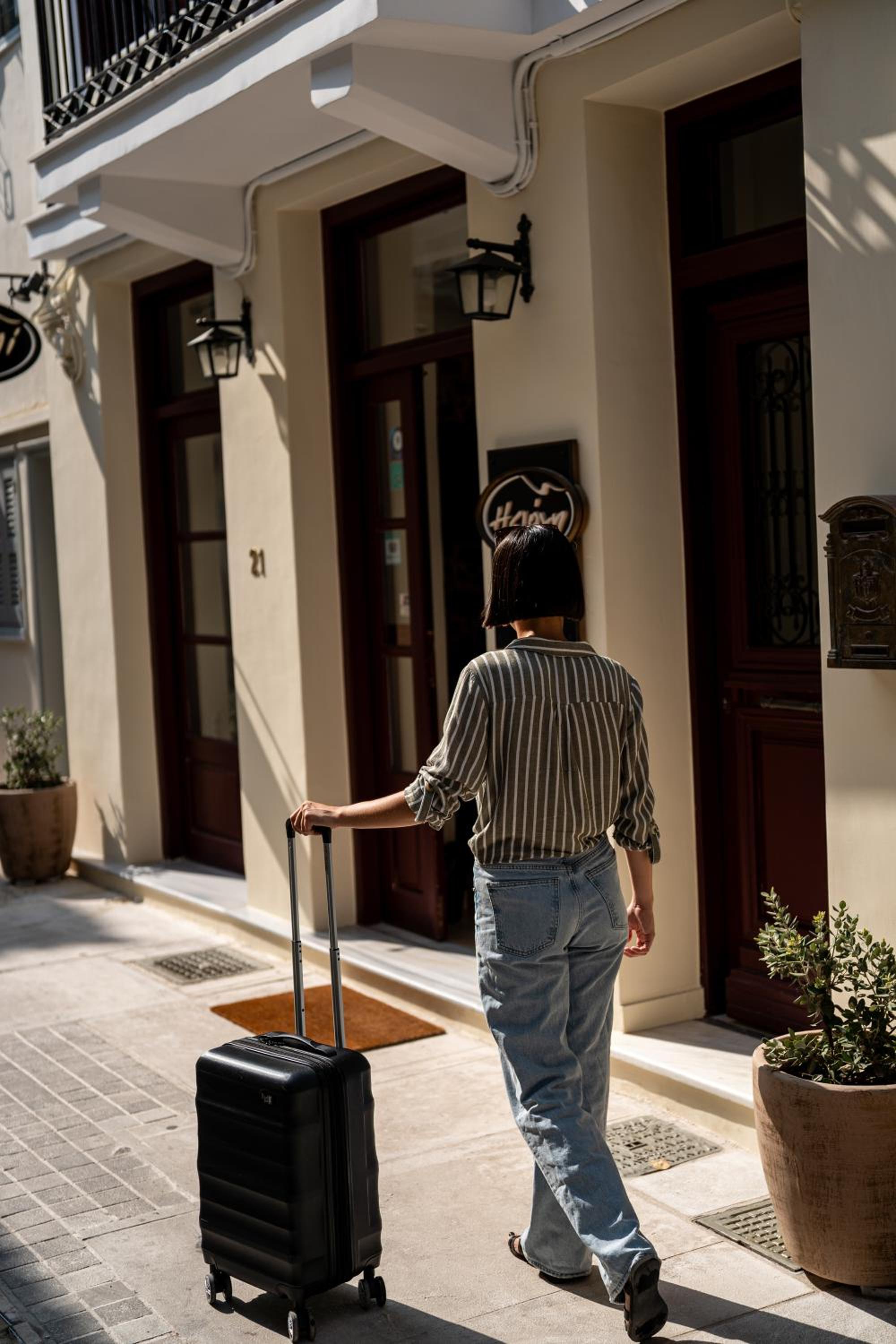 Isioni Pension