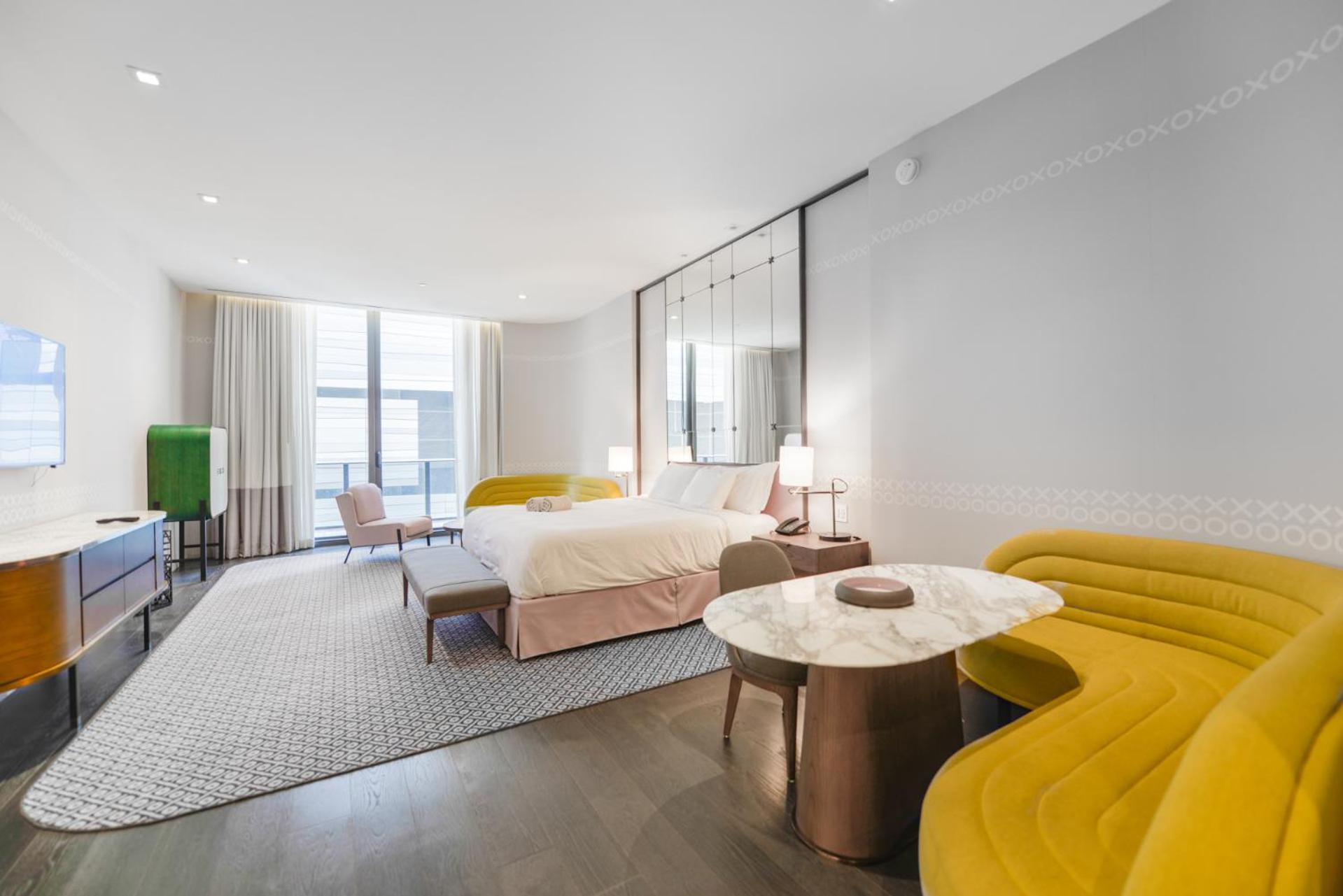 hotel room