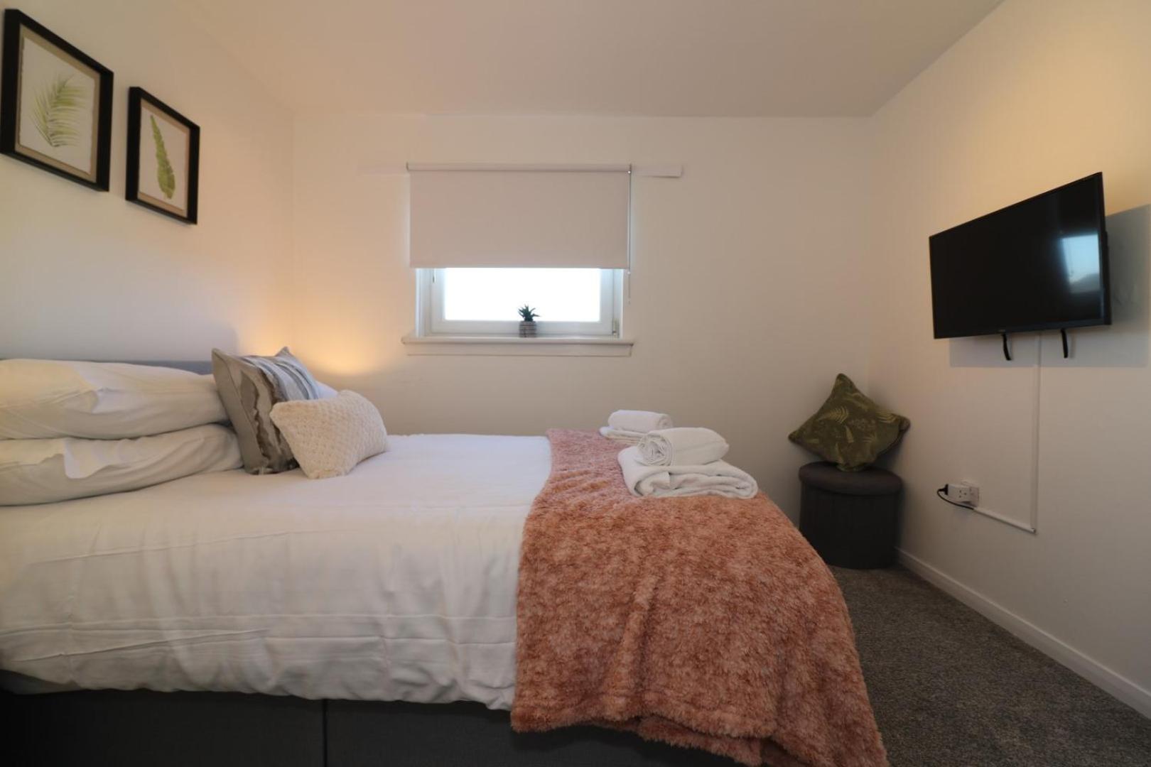 Signature - Honeywell House view 4