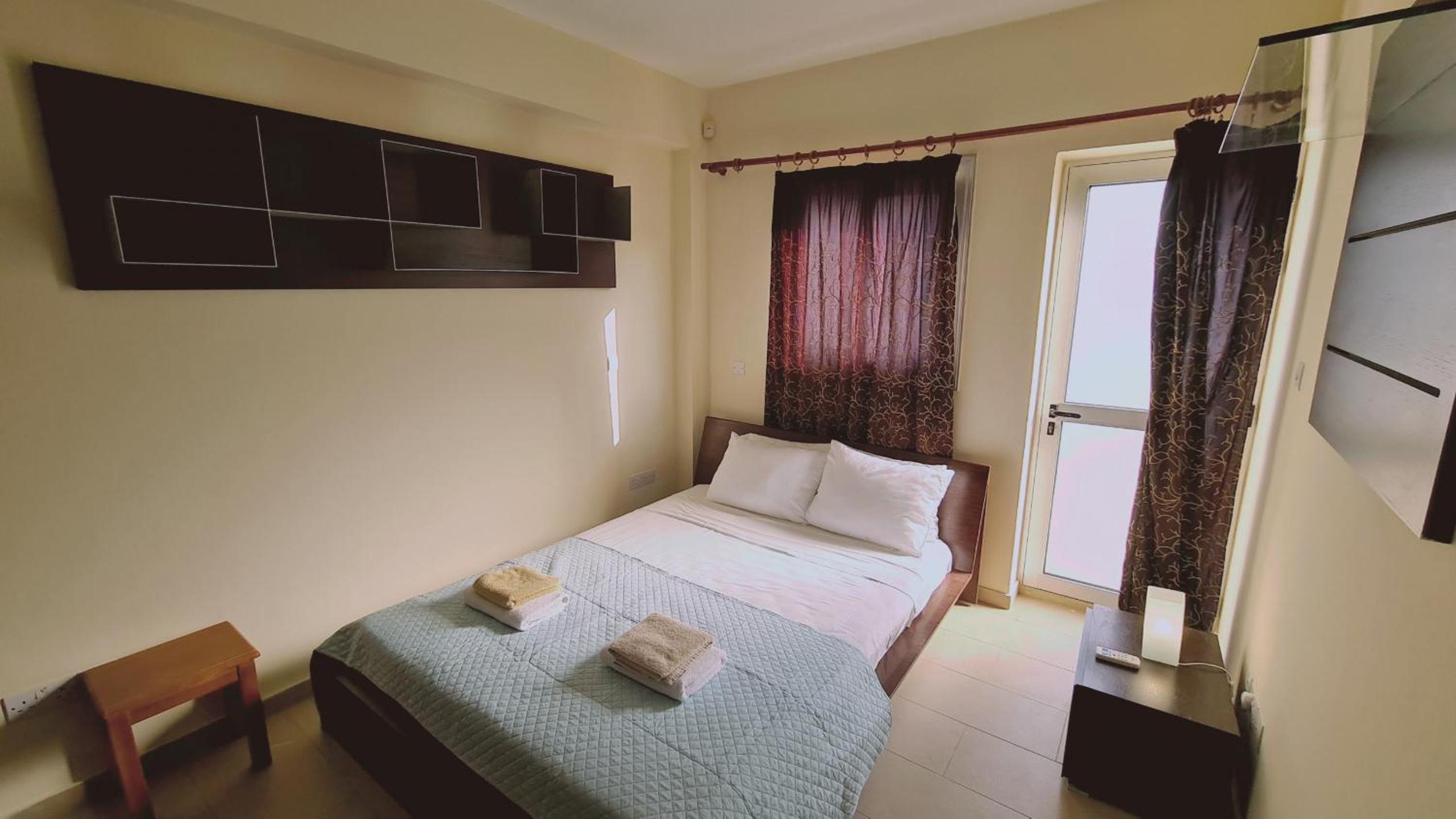 STAY Sunrise Beach Apt 2