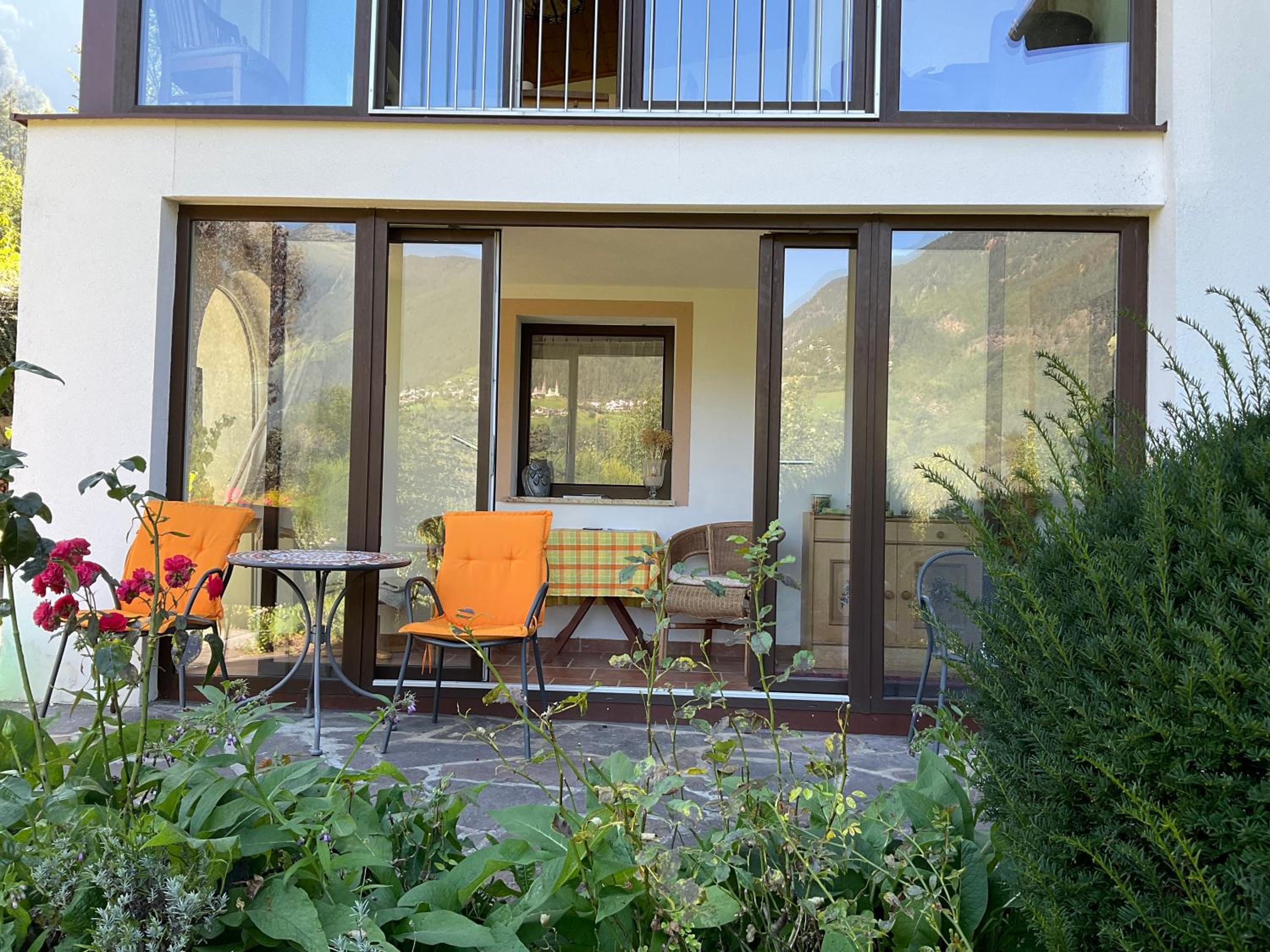 Double room with a kitchenette and private bathroom in a beautiful surrounding