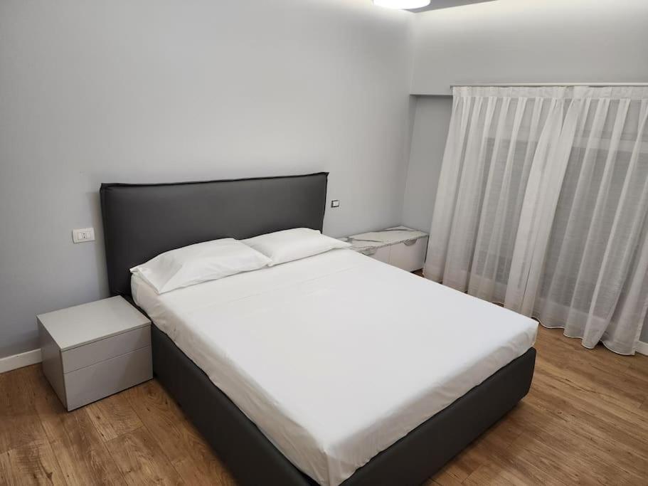 Cozy Midtown Apartment in Tirana