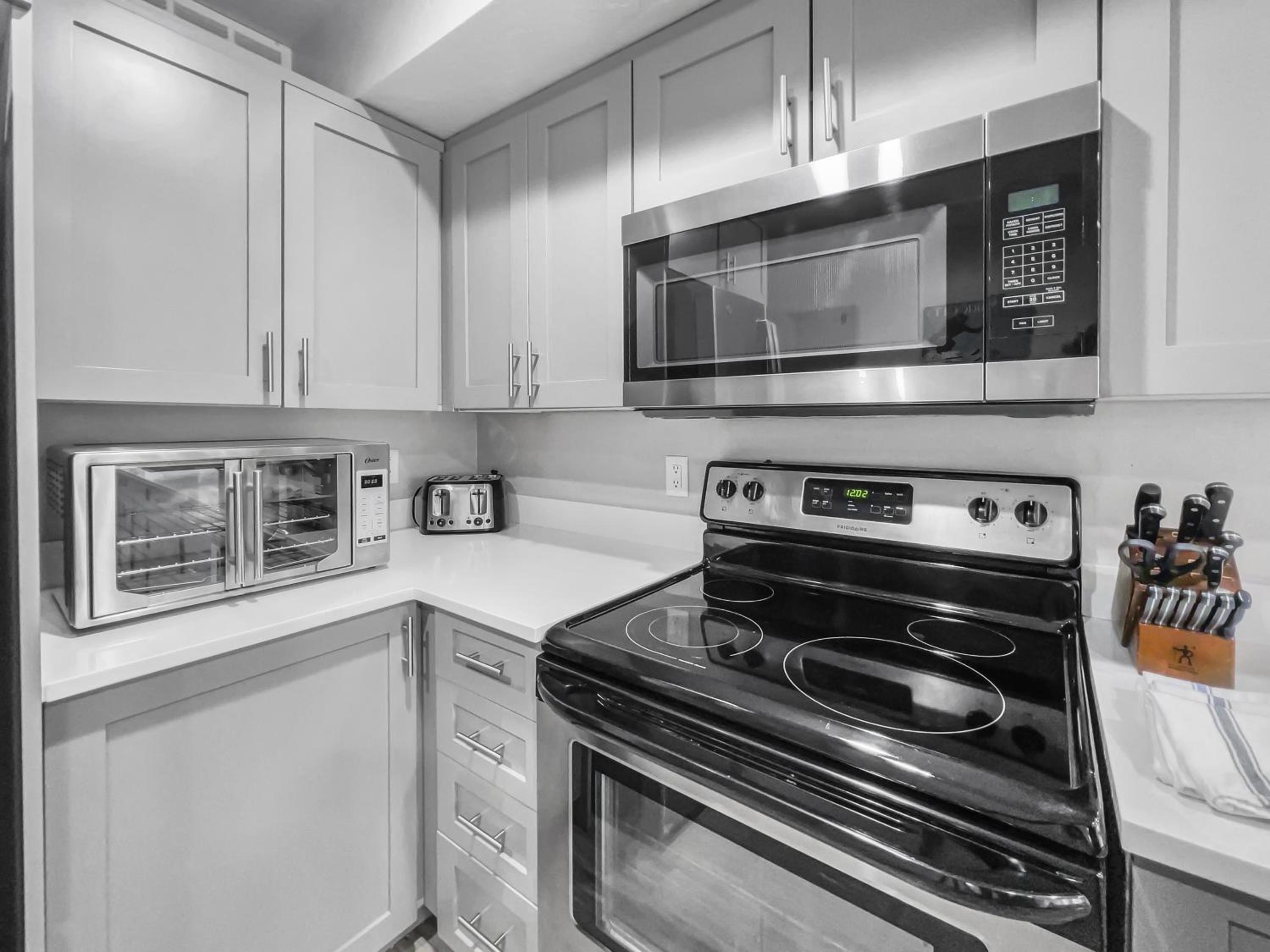 Hidden Haven at Apache Trail! townhouse