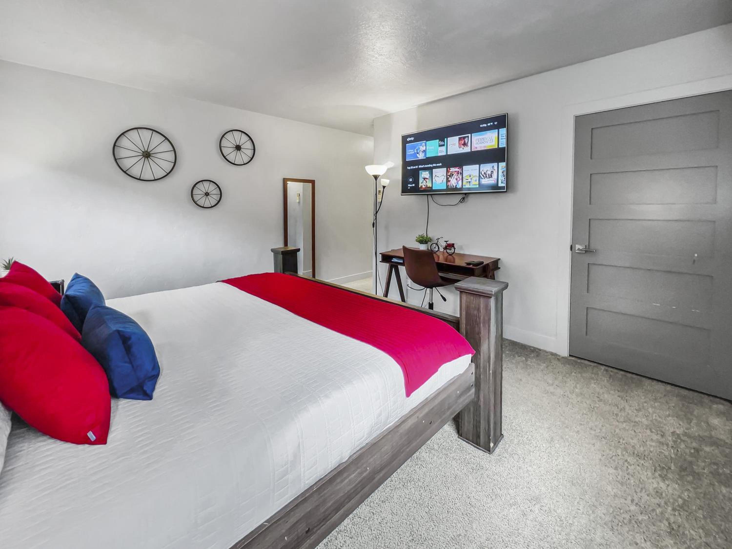 Hidden Haven at Apache Trail! townhouse