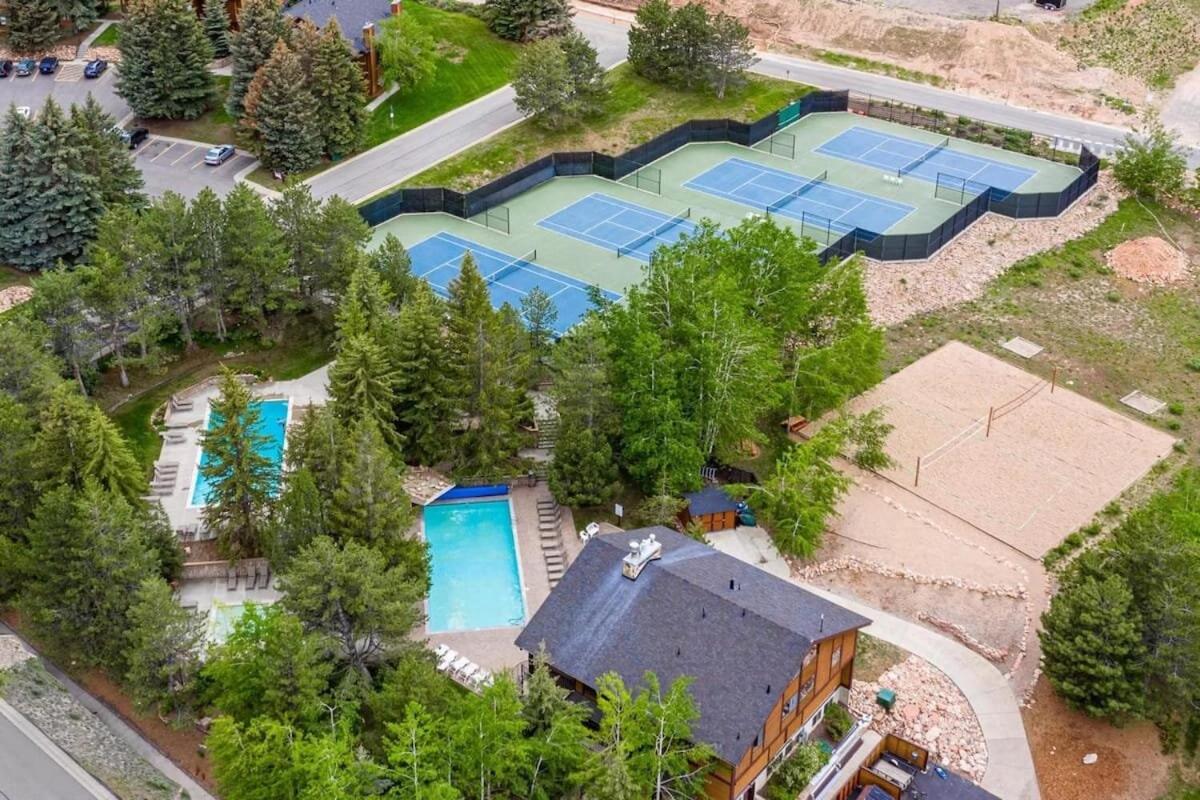 Hidden Haven at Apache Trail! townhouse
