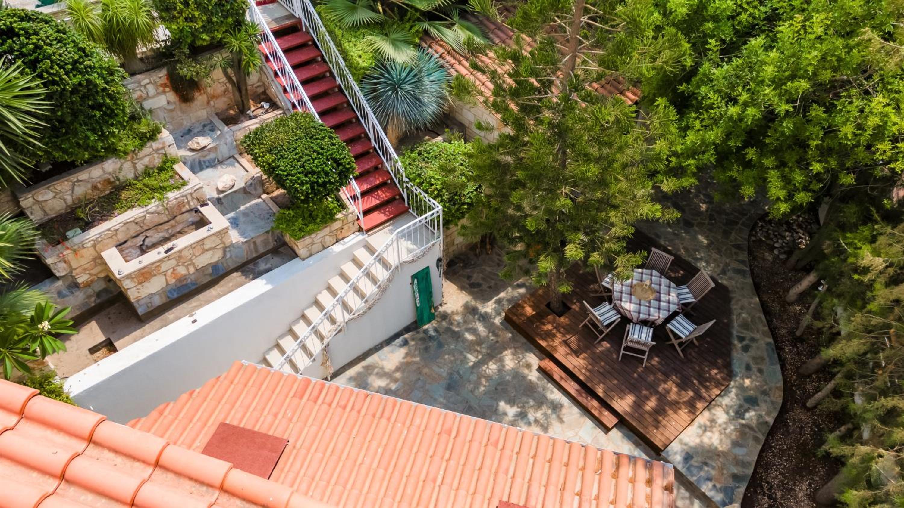 The Bridge Villa by Ezoria Villas