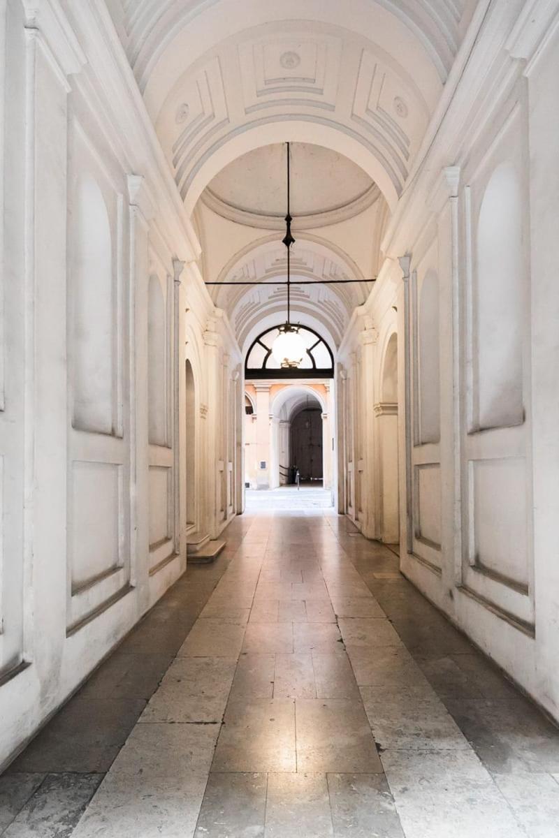 Pantheon Large Terrace Penthouse