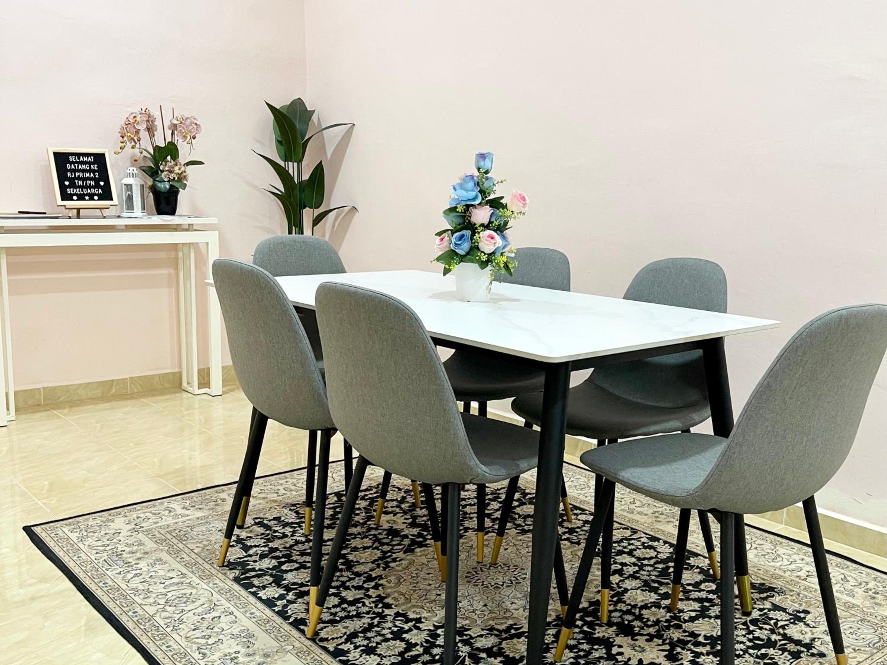 Minimalist Cozy Home (RJ Prima 2 - UniSZA, UMT) photo 4