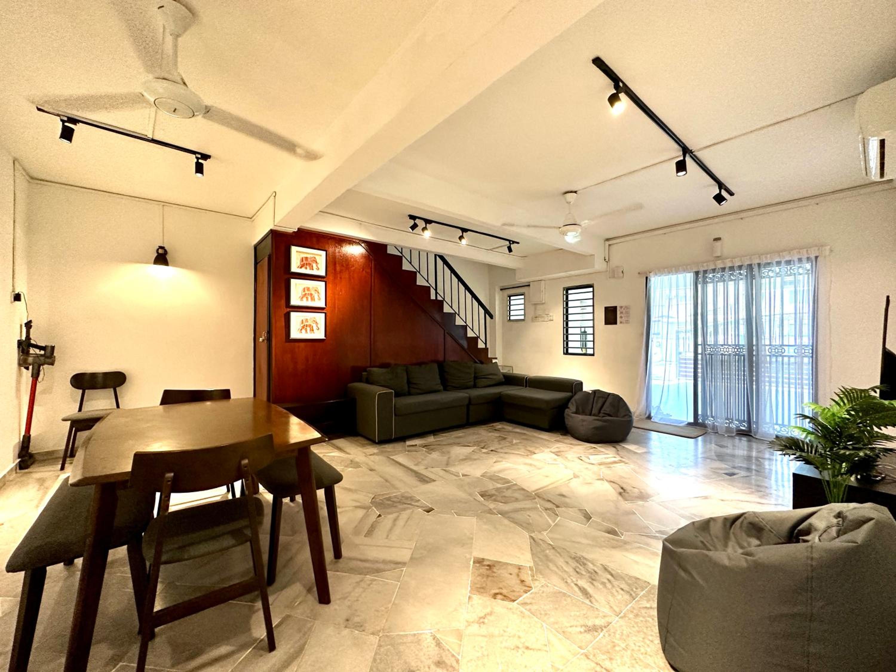 BNB Cozy Homestay @ Bdr Country Homes (Corner Hse) photo 6