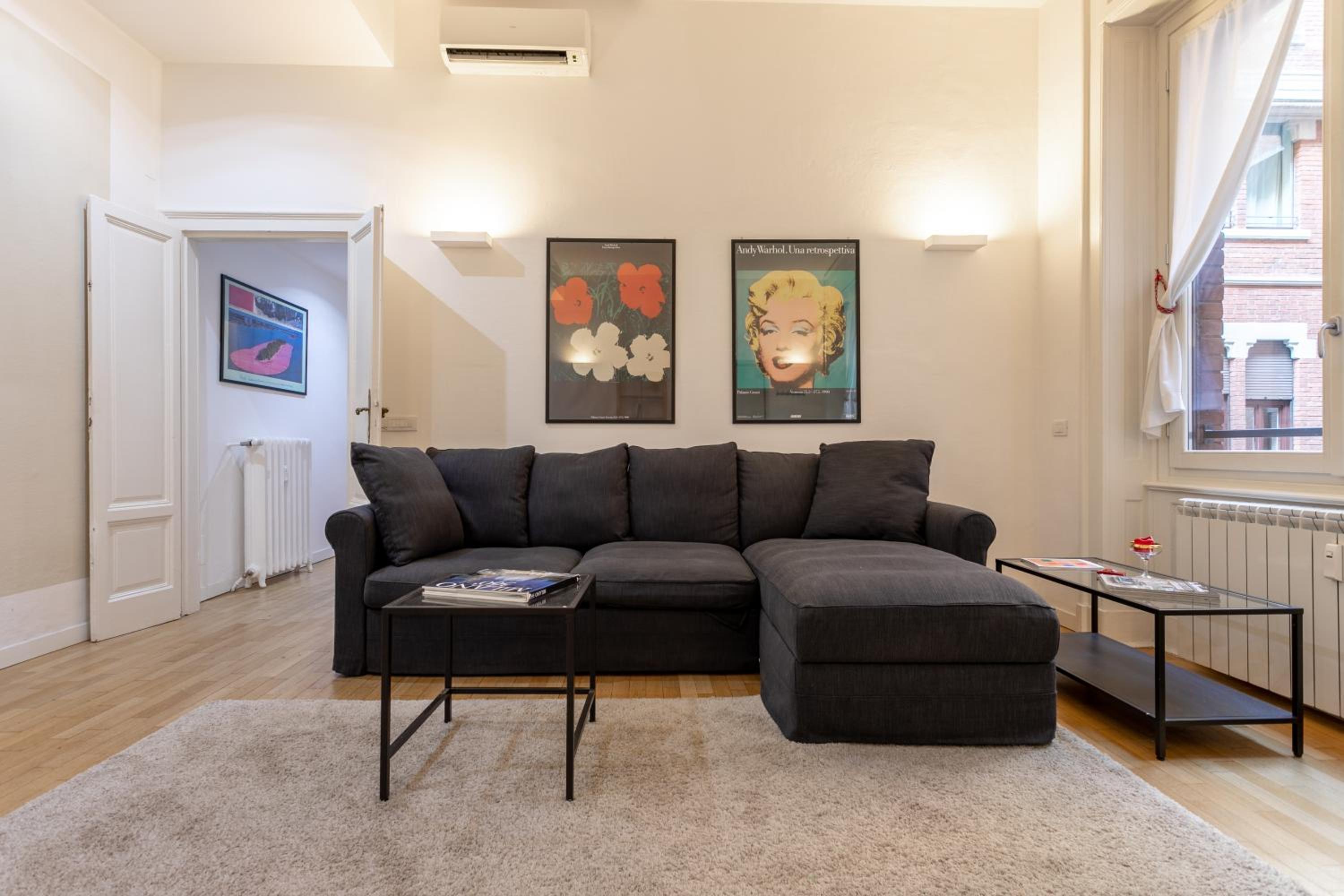 CO99 - Modern two bedrooms apartment in Castello Cova