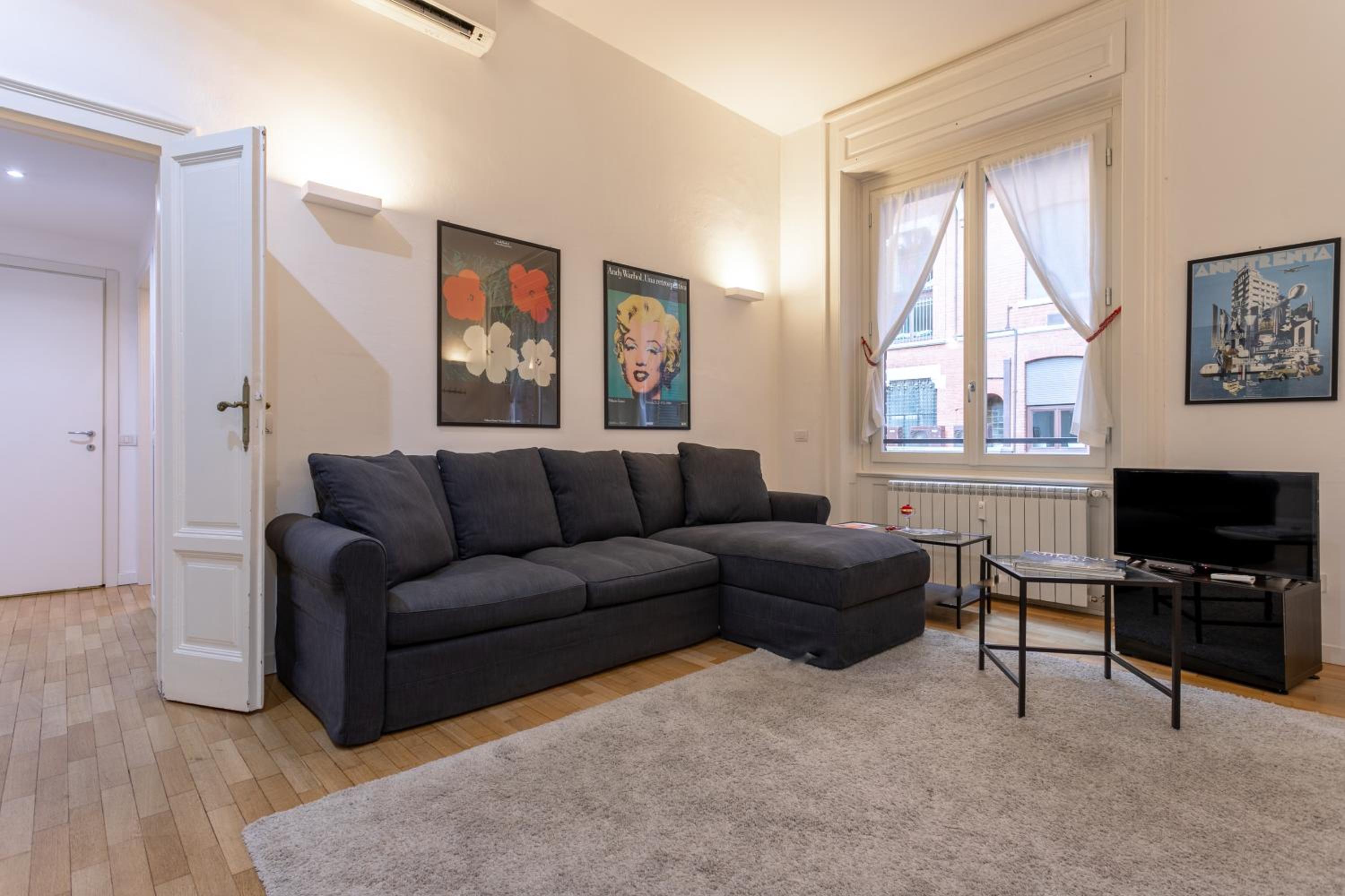 CO99 - Modern two bedrooms apartment in Castello Cova