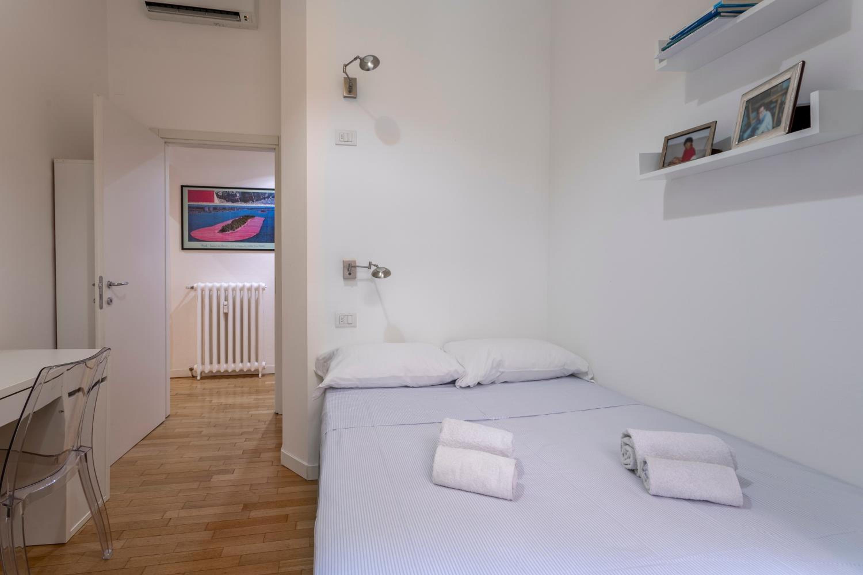CO99 - Modern two bedrooms apartment in Castello Cova