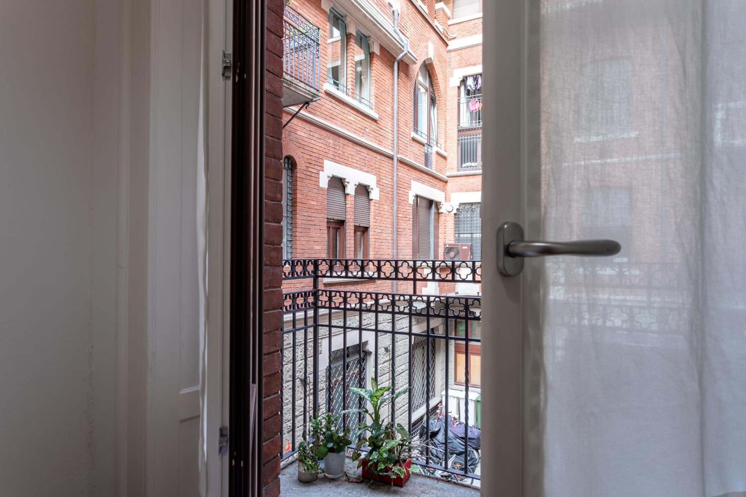 CO99 - Modern two bedrooms apartment in Castello Cova