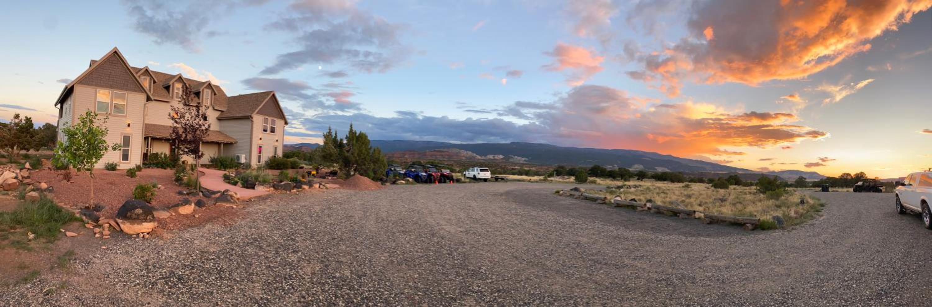 SkyRidge Inn