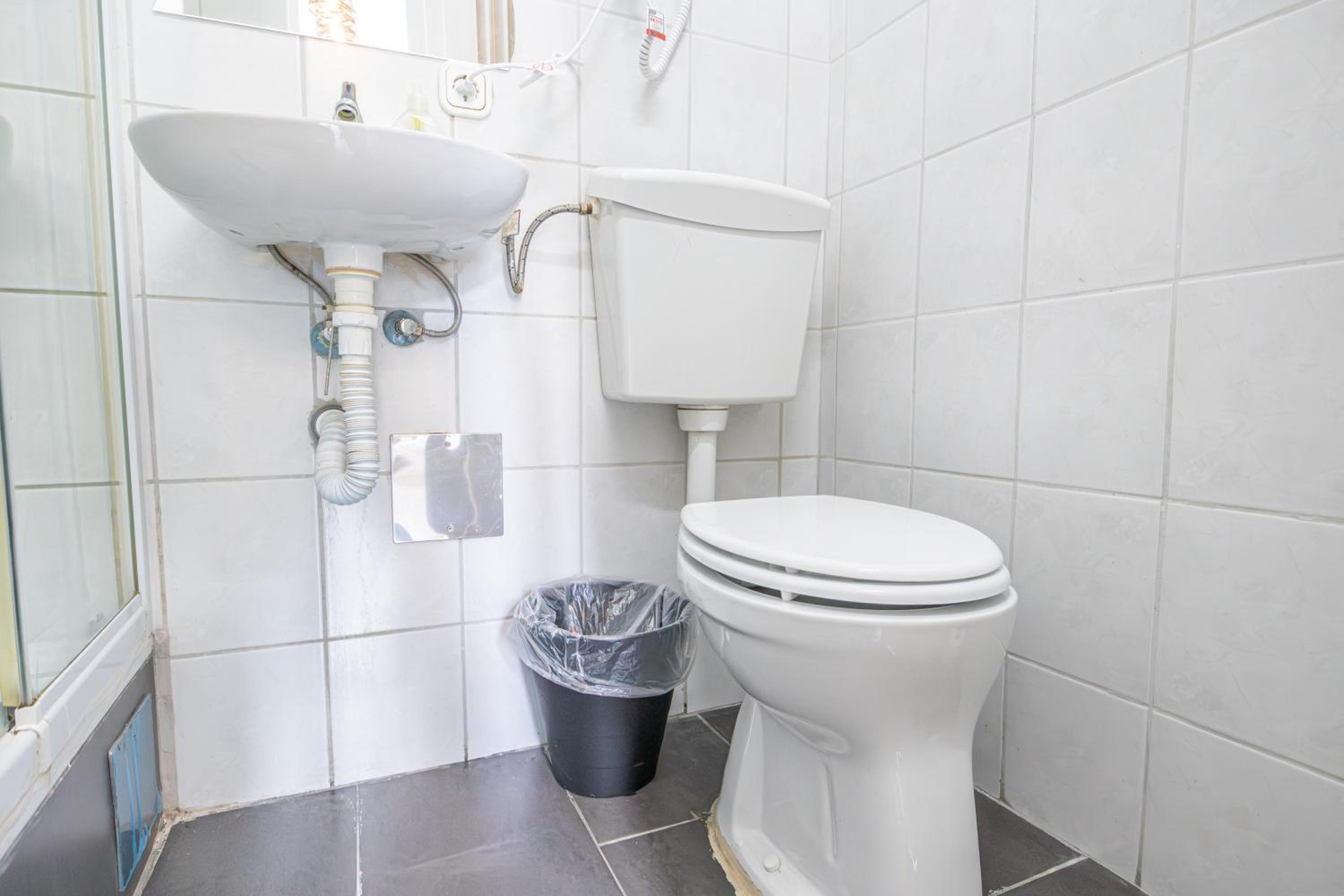 Inviting Economy 1BR Apt. with the best Location