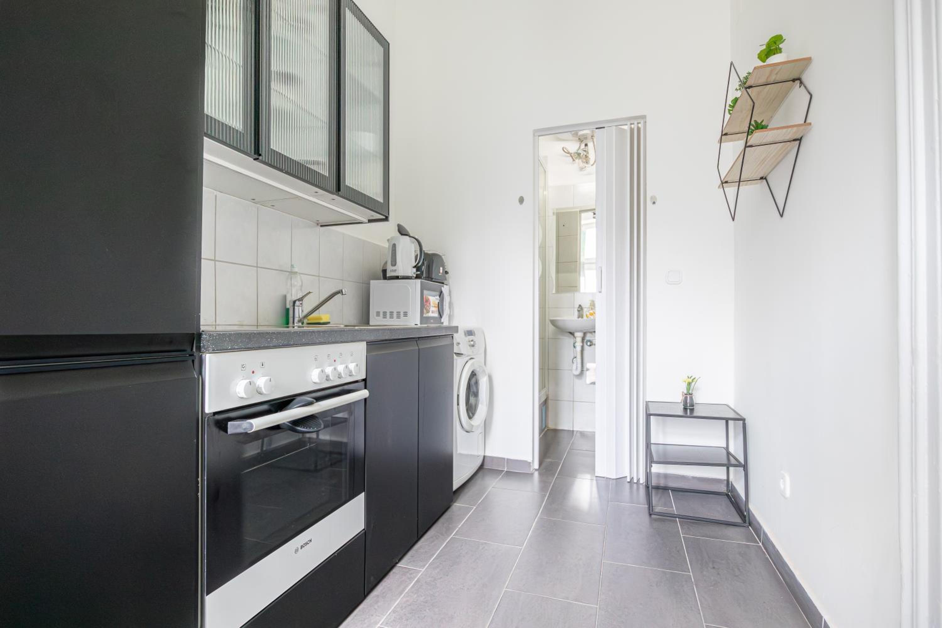 Inviting Economy 1BR Apt. with the best Location