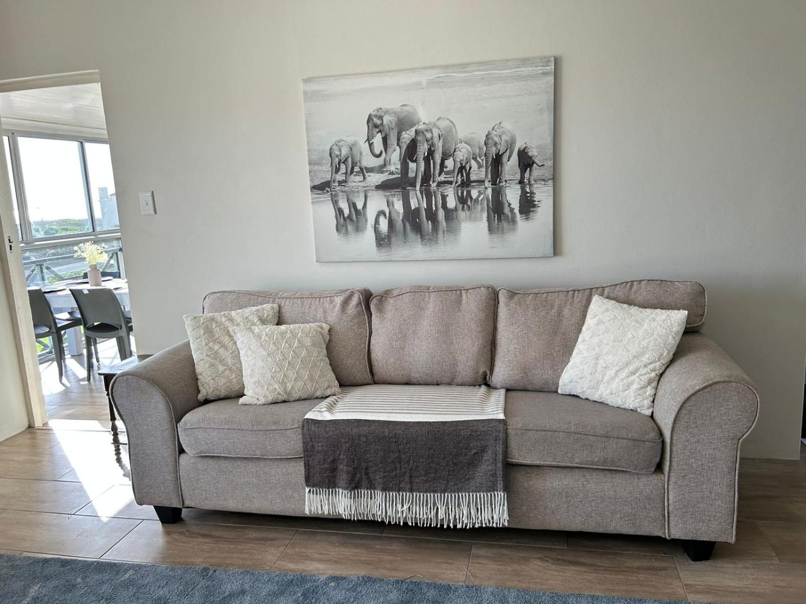 Bella Casa 179 - Atlantic Ocean & Robben Island View - Big Bay Beach Club Apartment