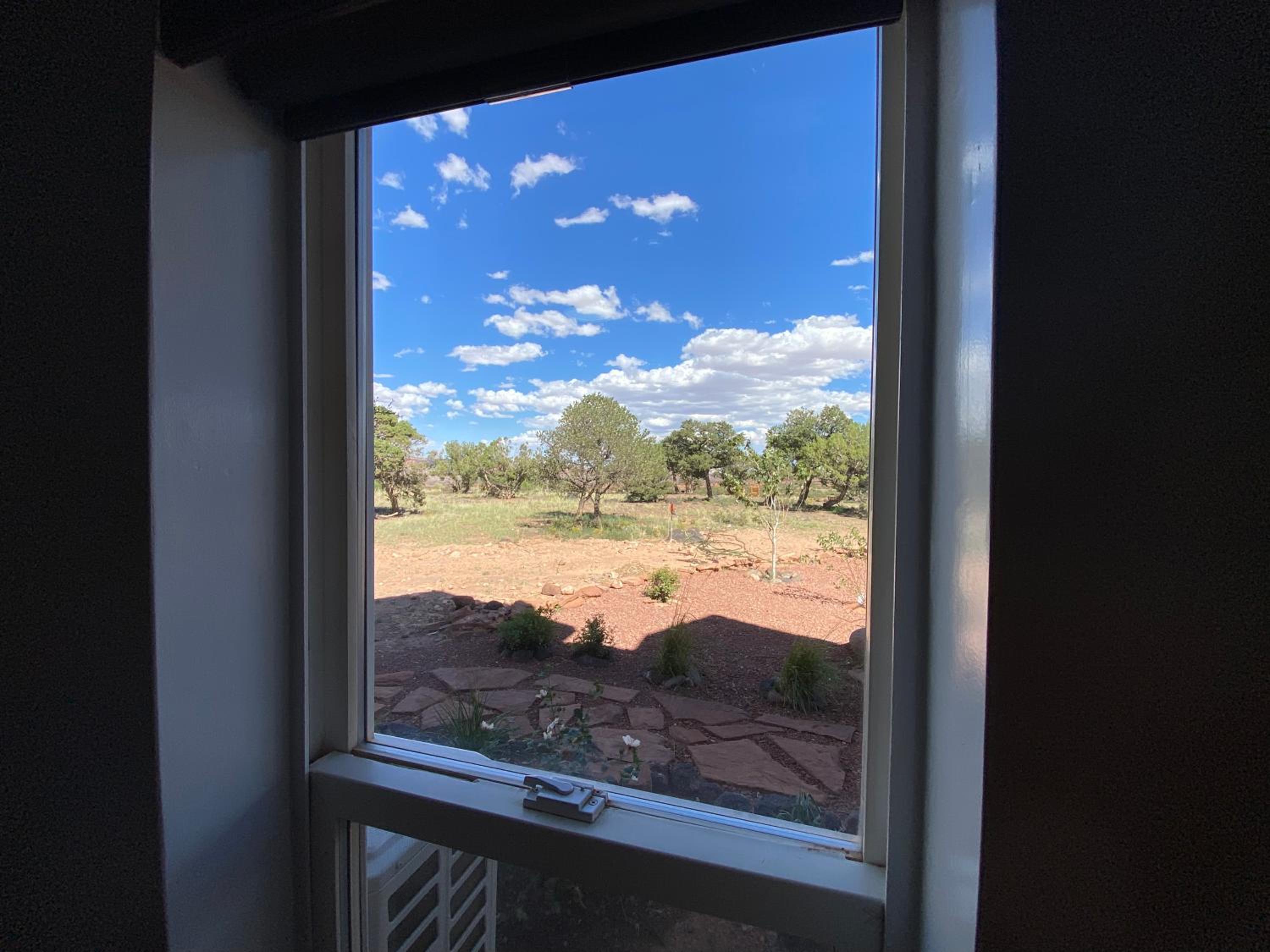 SkyRidge Inn