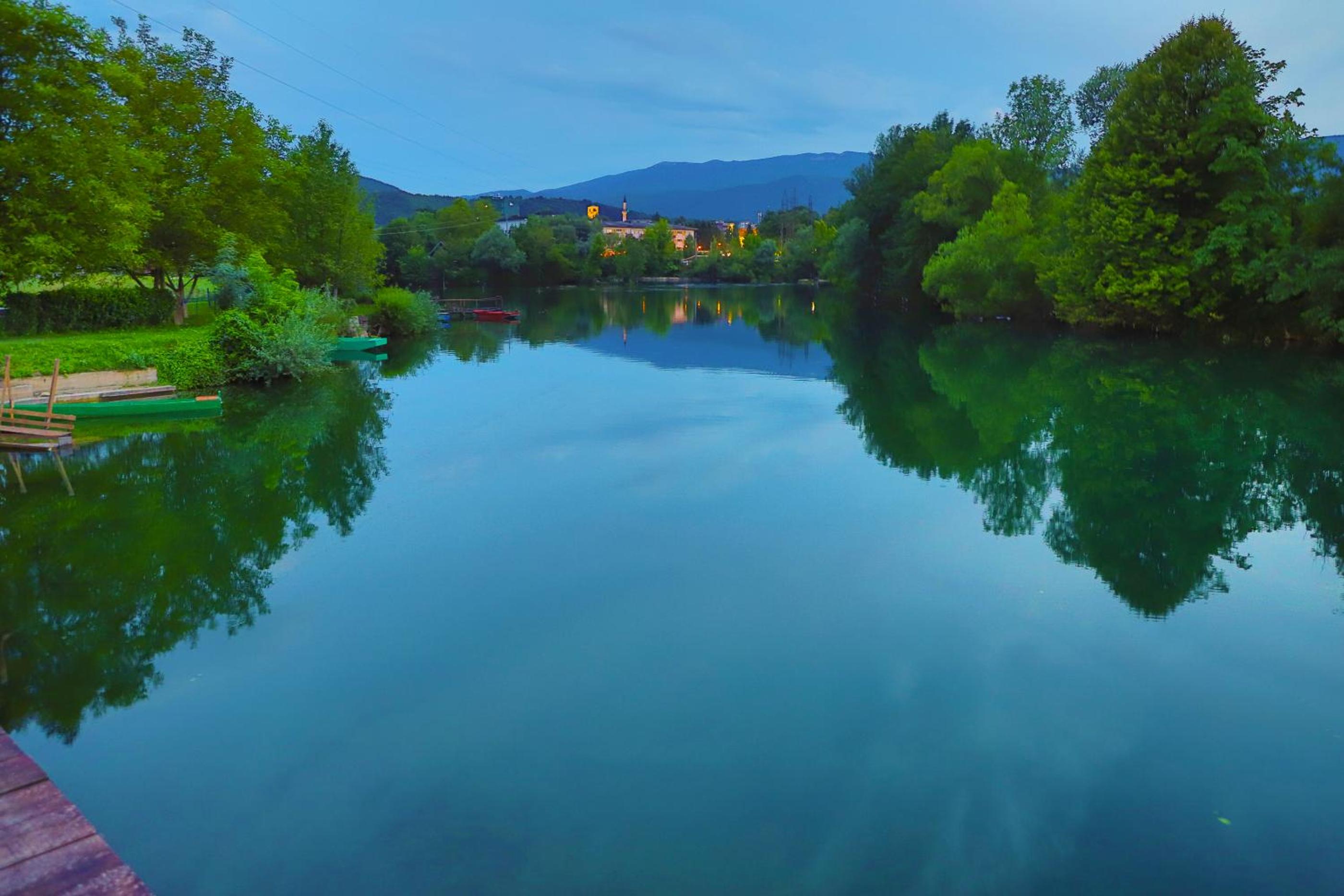 Holiday Homes Pozitiva