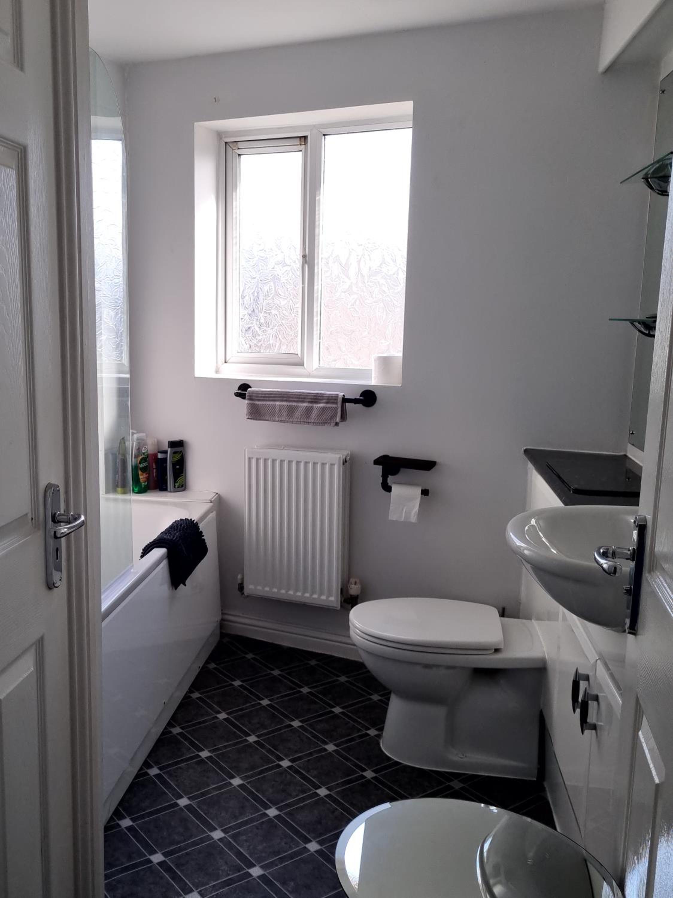 Photo 12