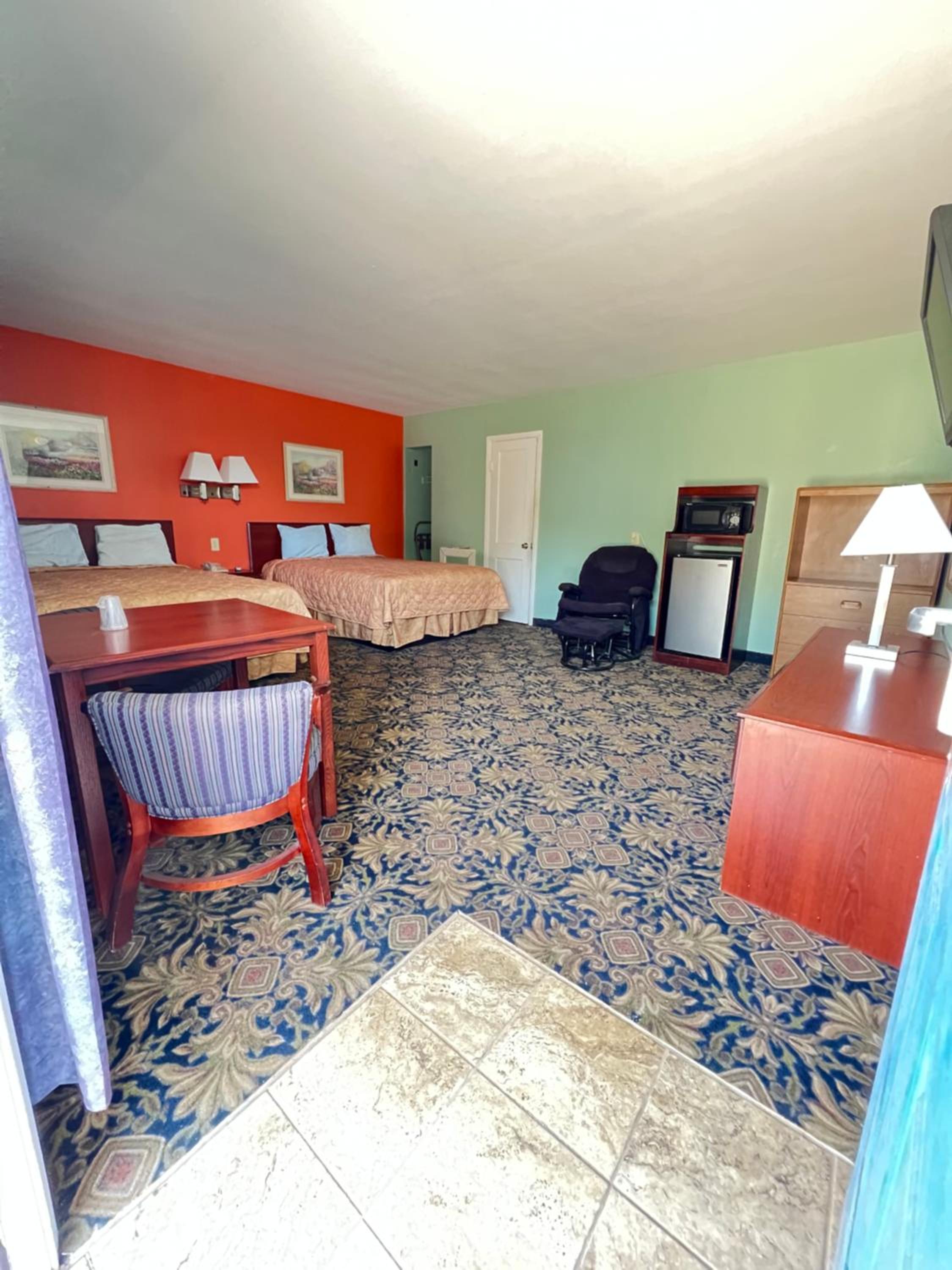 hotel room
