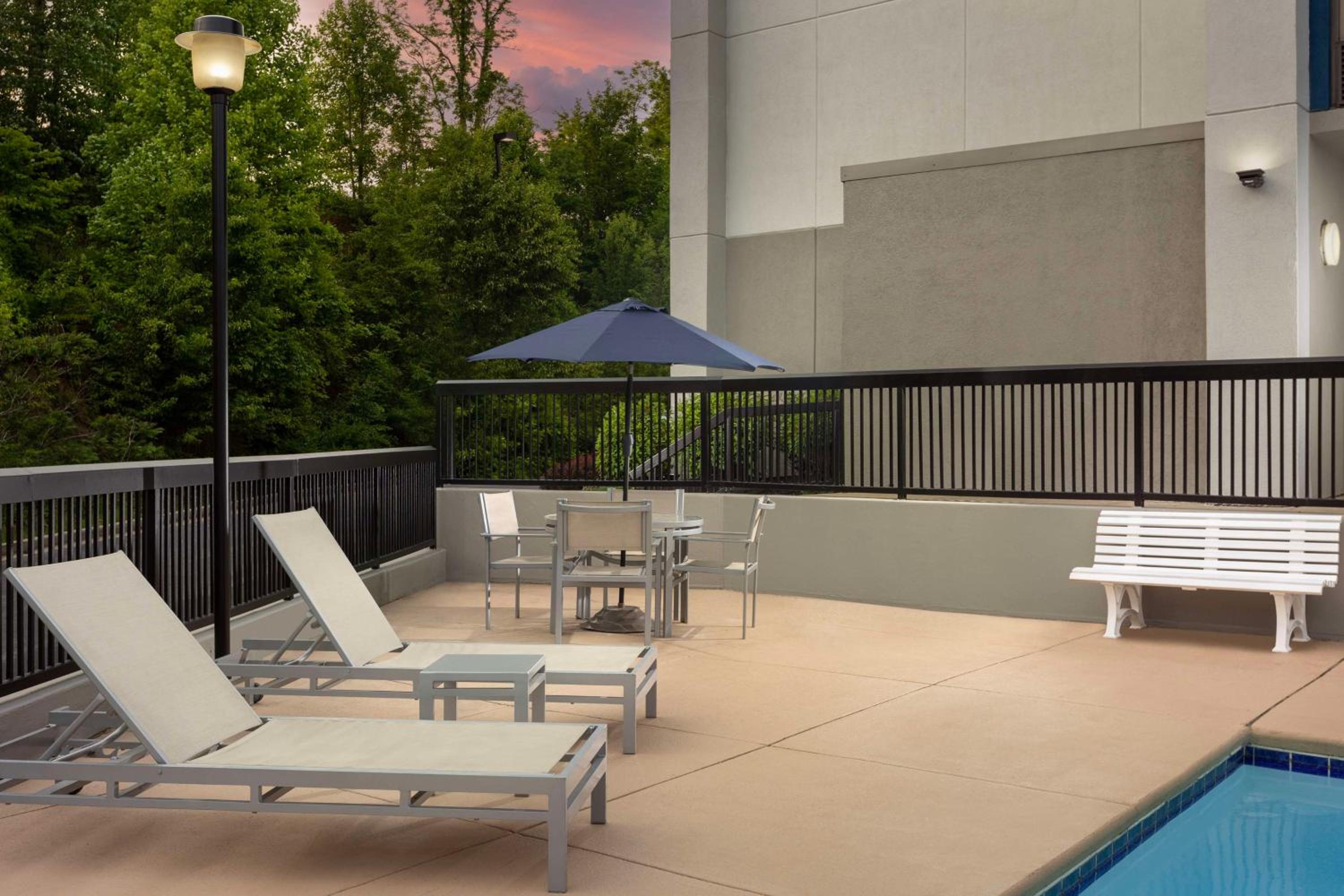 Beckley Vacations - Hampton Inn Beckley - Property Image 26