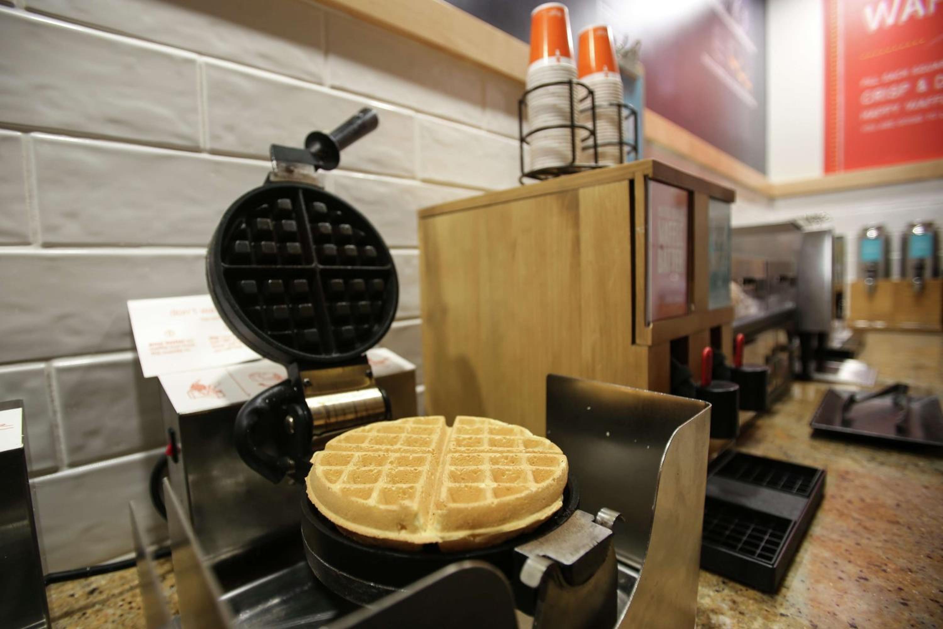 Beckley Vacations - Hampton Inn Beckley - Property Image 28