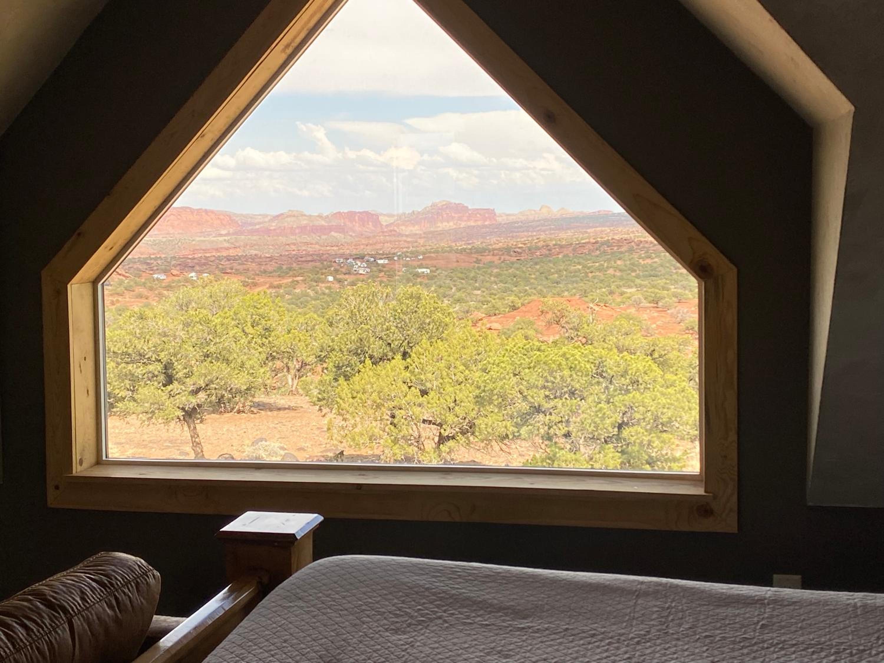 SkyRidge Inn