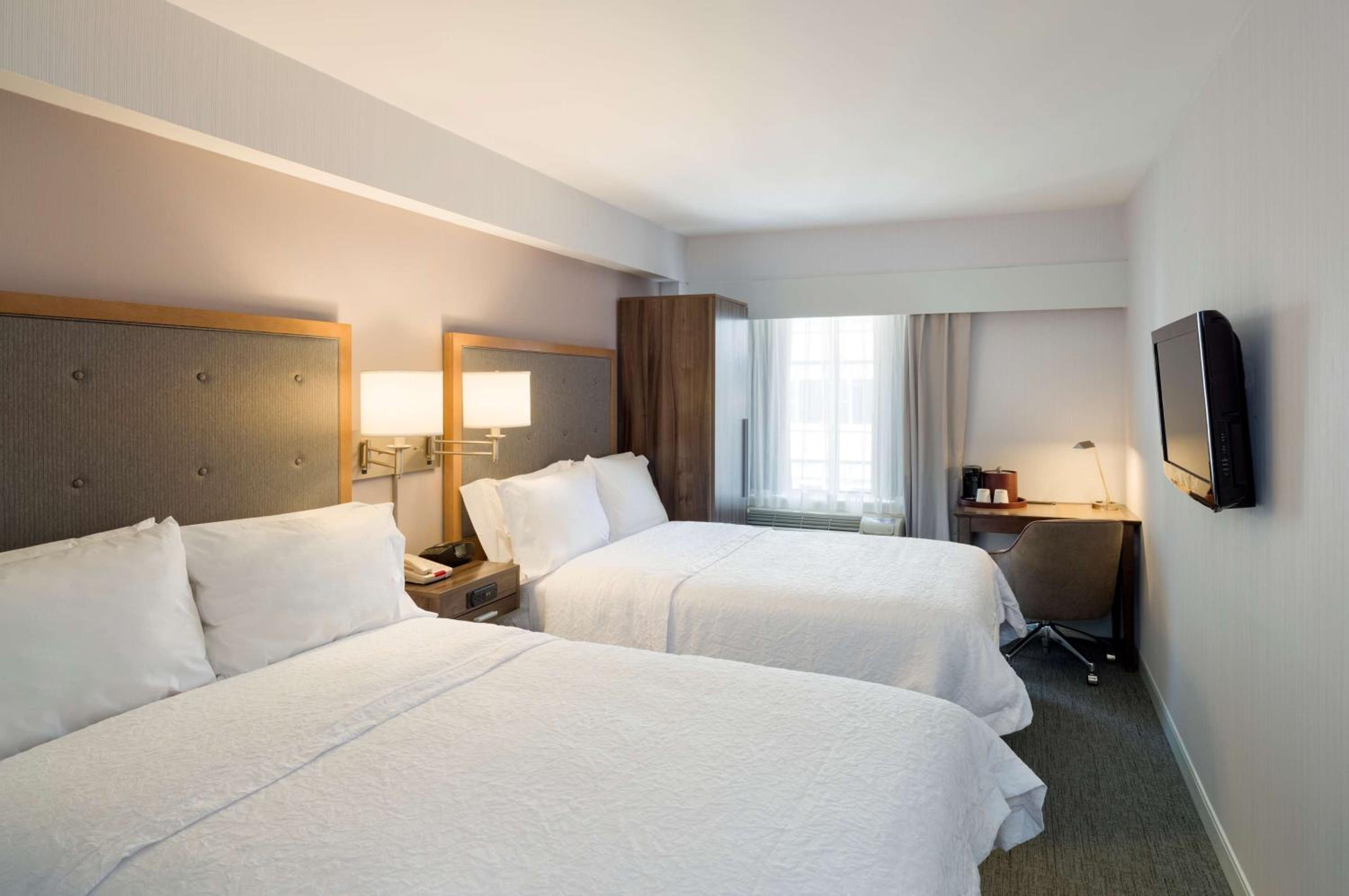 Hampton Inn Madison Square Garden Area Hotel 3