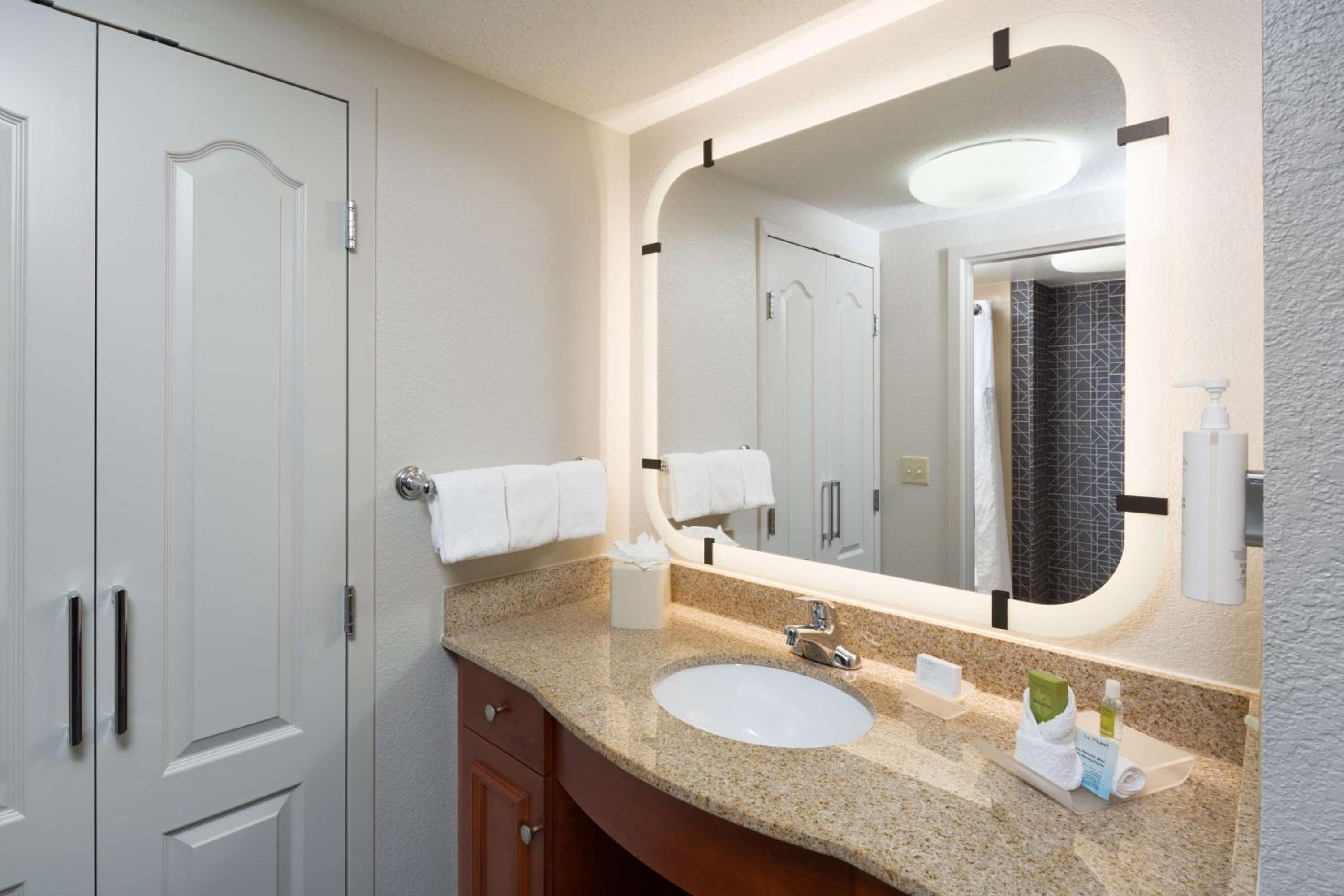 Homewood Suites by Hilton Newburgh-Stewart Airport - Property Image 17