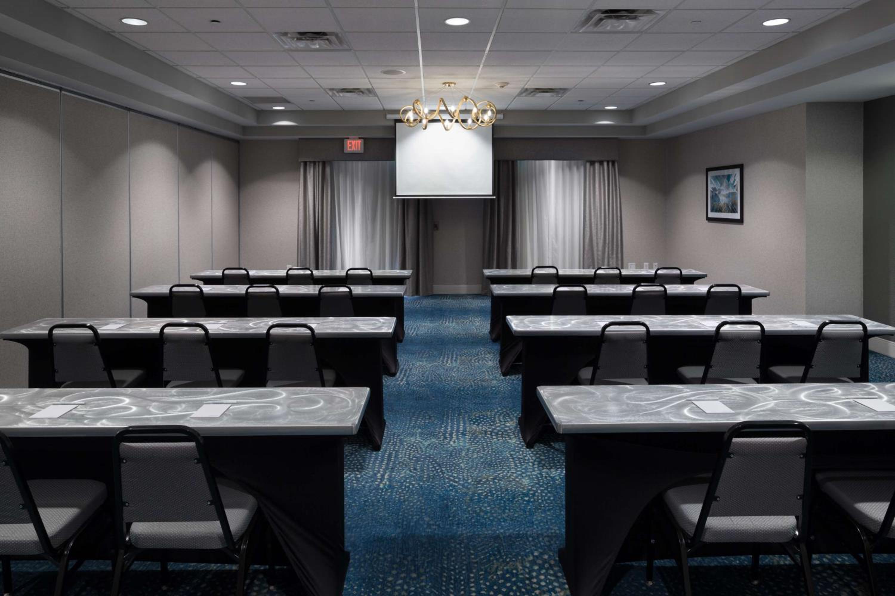 Homewood Suites by Hilton Newburgh-Stewart Airport - Property Image 12