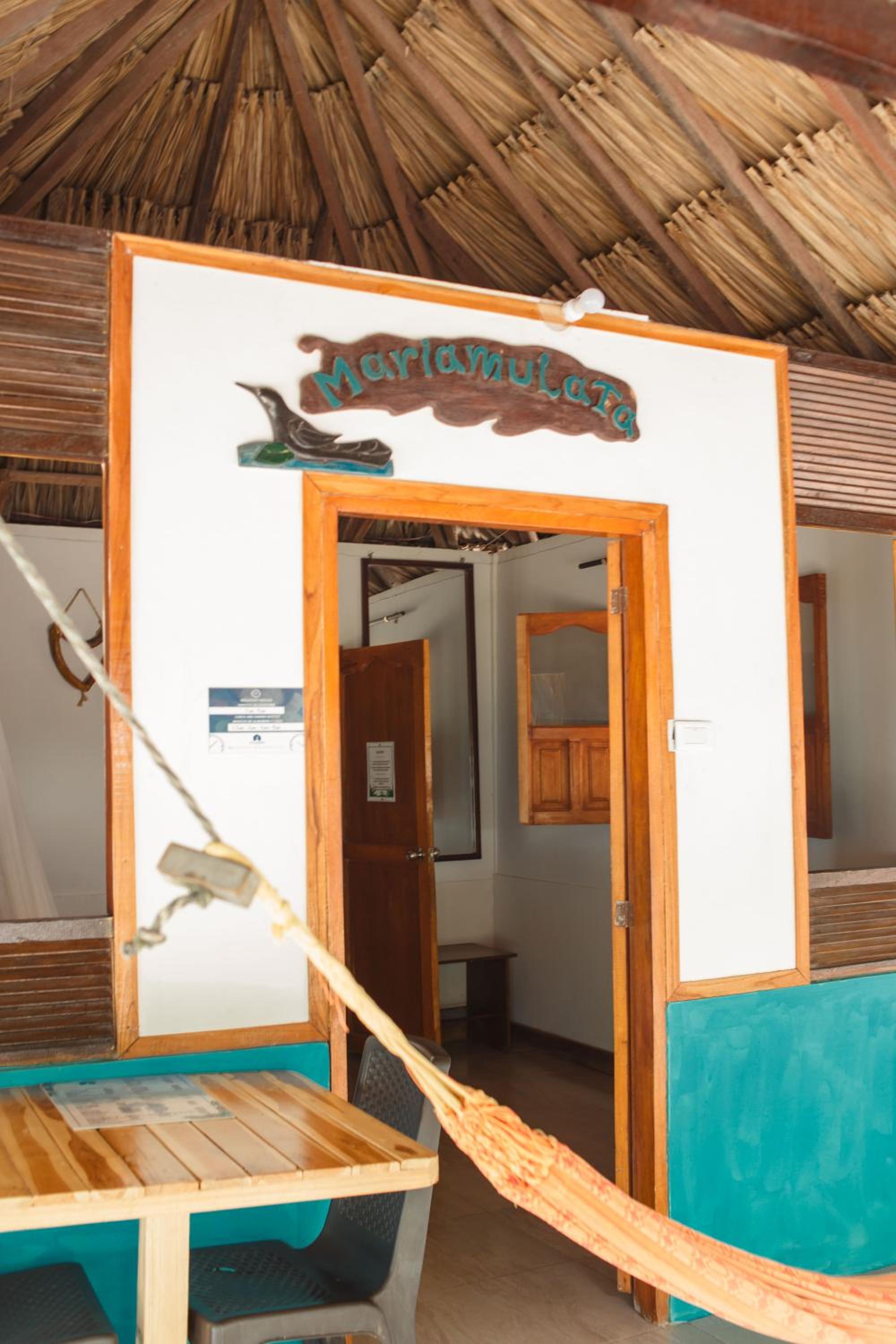 Isla Grande Eco-Hostal