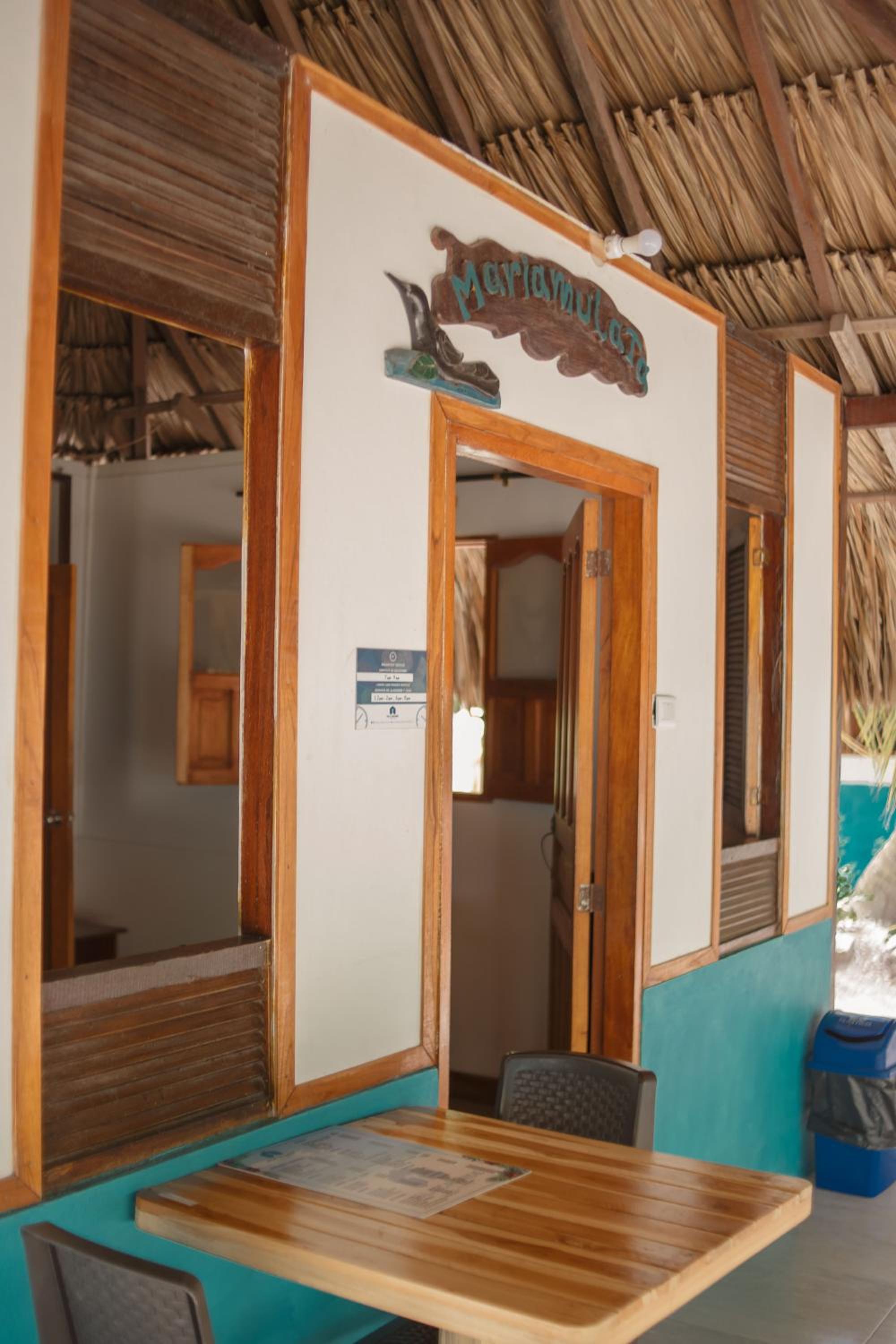Isla Grande Eco-Hostal