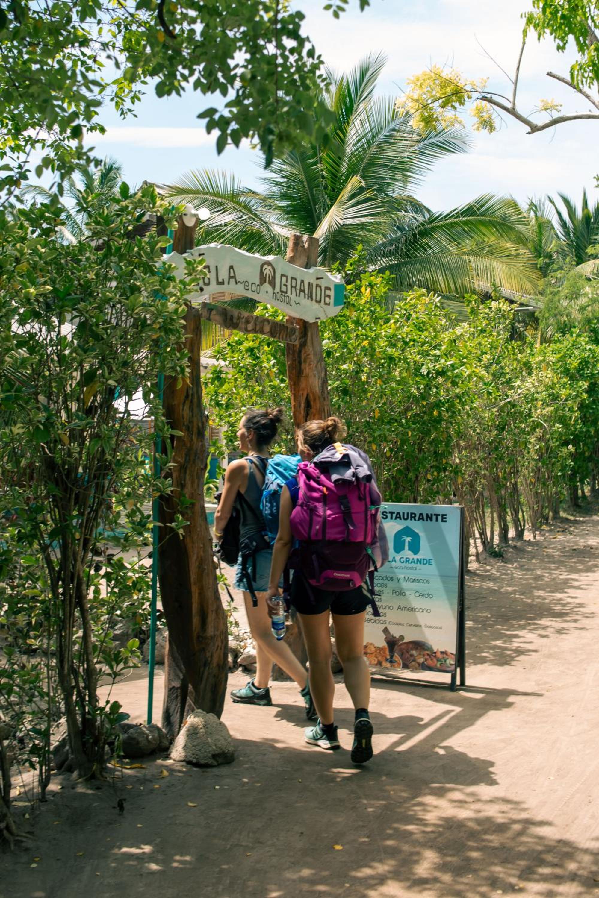 Isla Grande Eco-Hostal