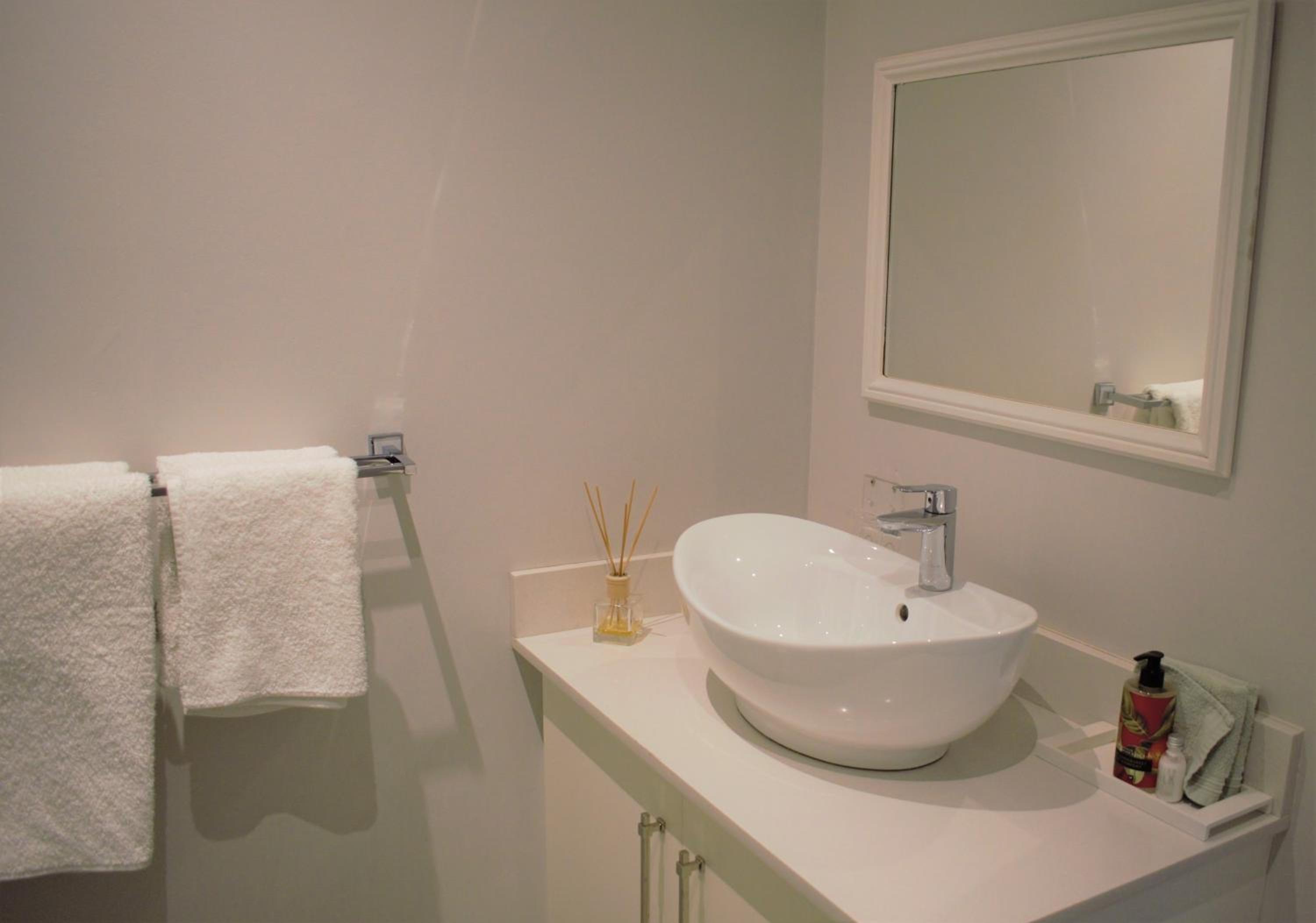 Spacious, Modern & Convenient, photo 32
