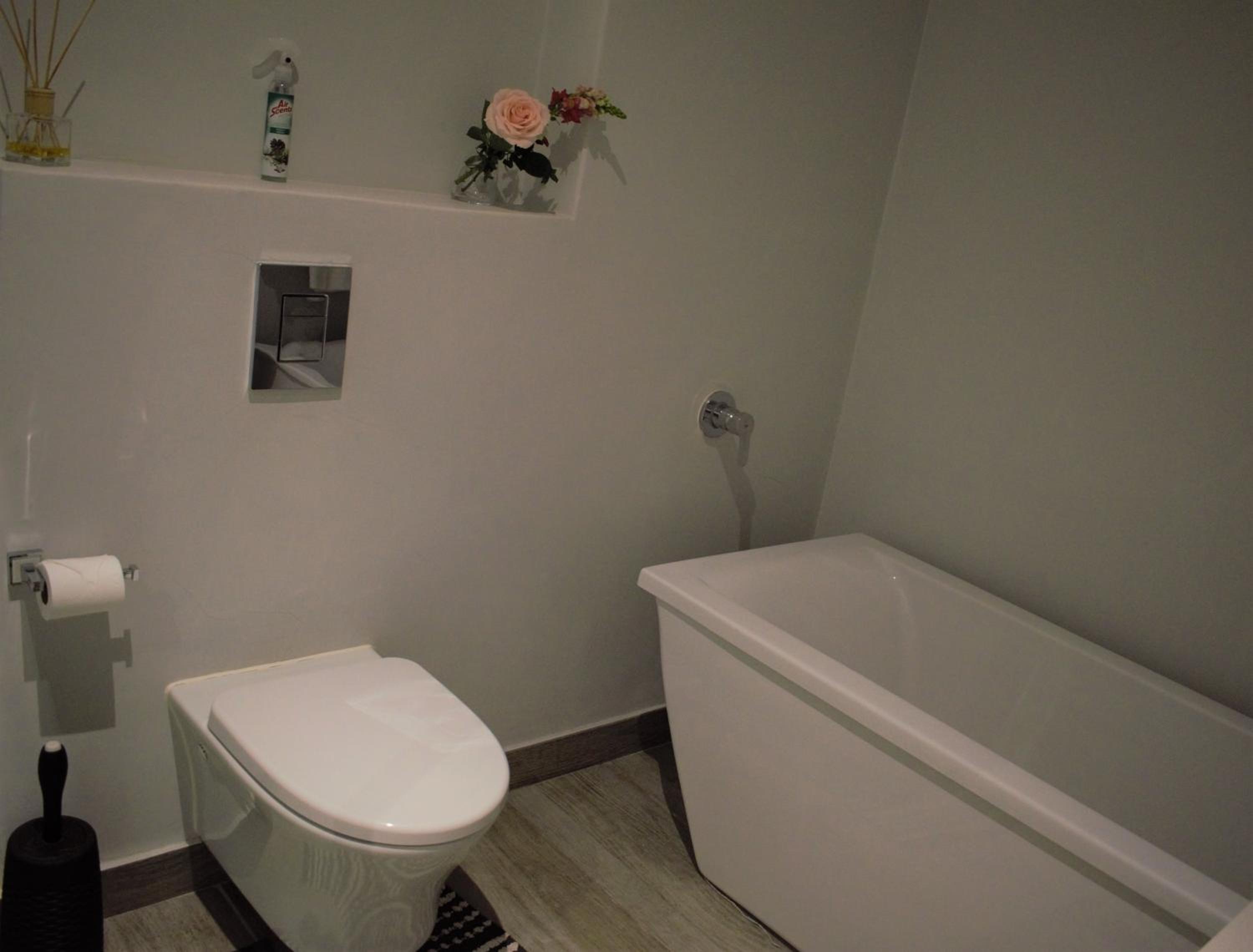 Spacious, Modern & Convenient, photo 35
