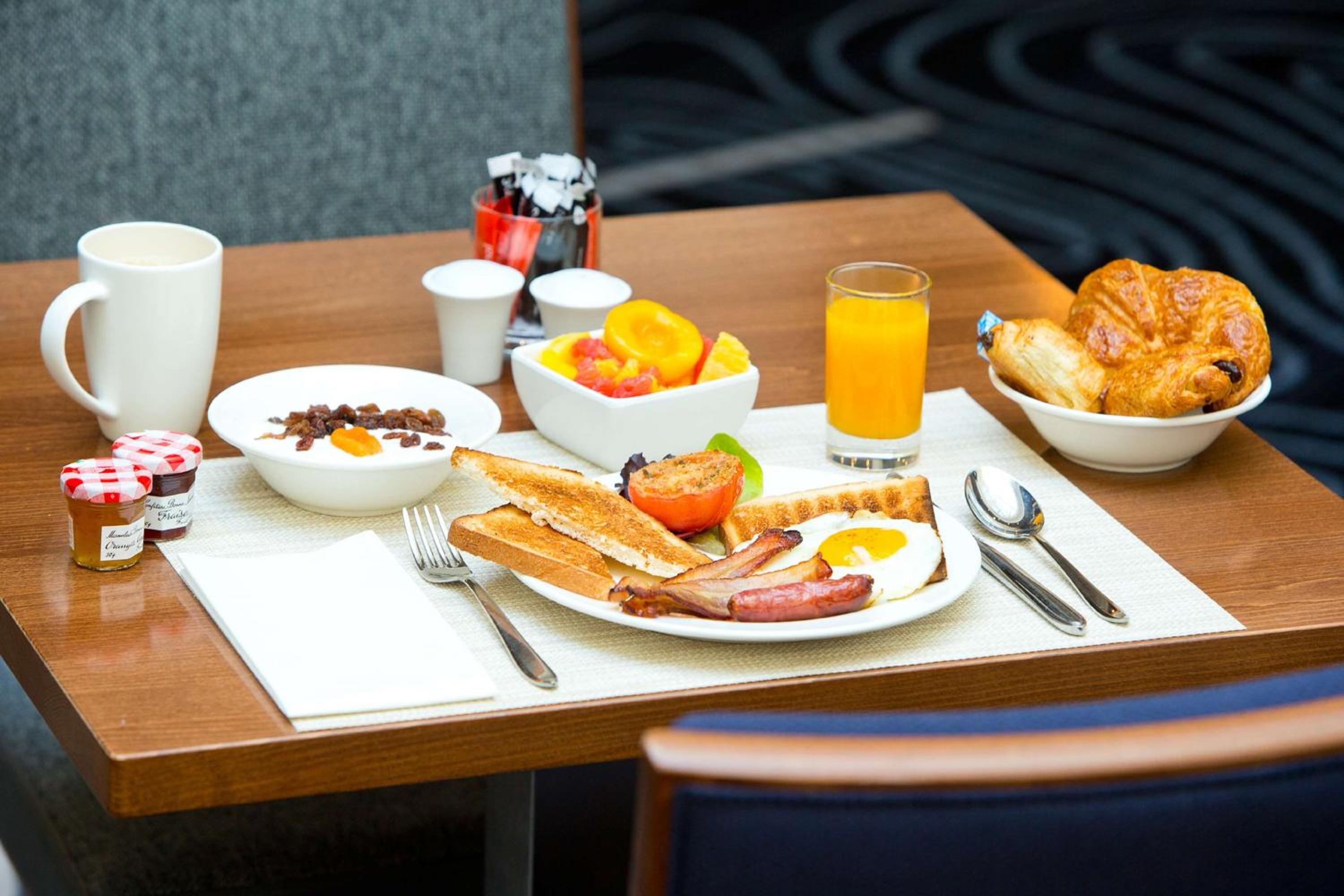 Hilton Paris Charles De Gaulle Airport 3