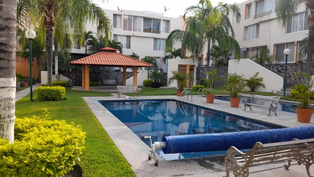 Casa en Renta, RESIDENCIAL OASIS 1,DE XOCHITEPEC, MORELOS. view 4