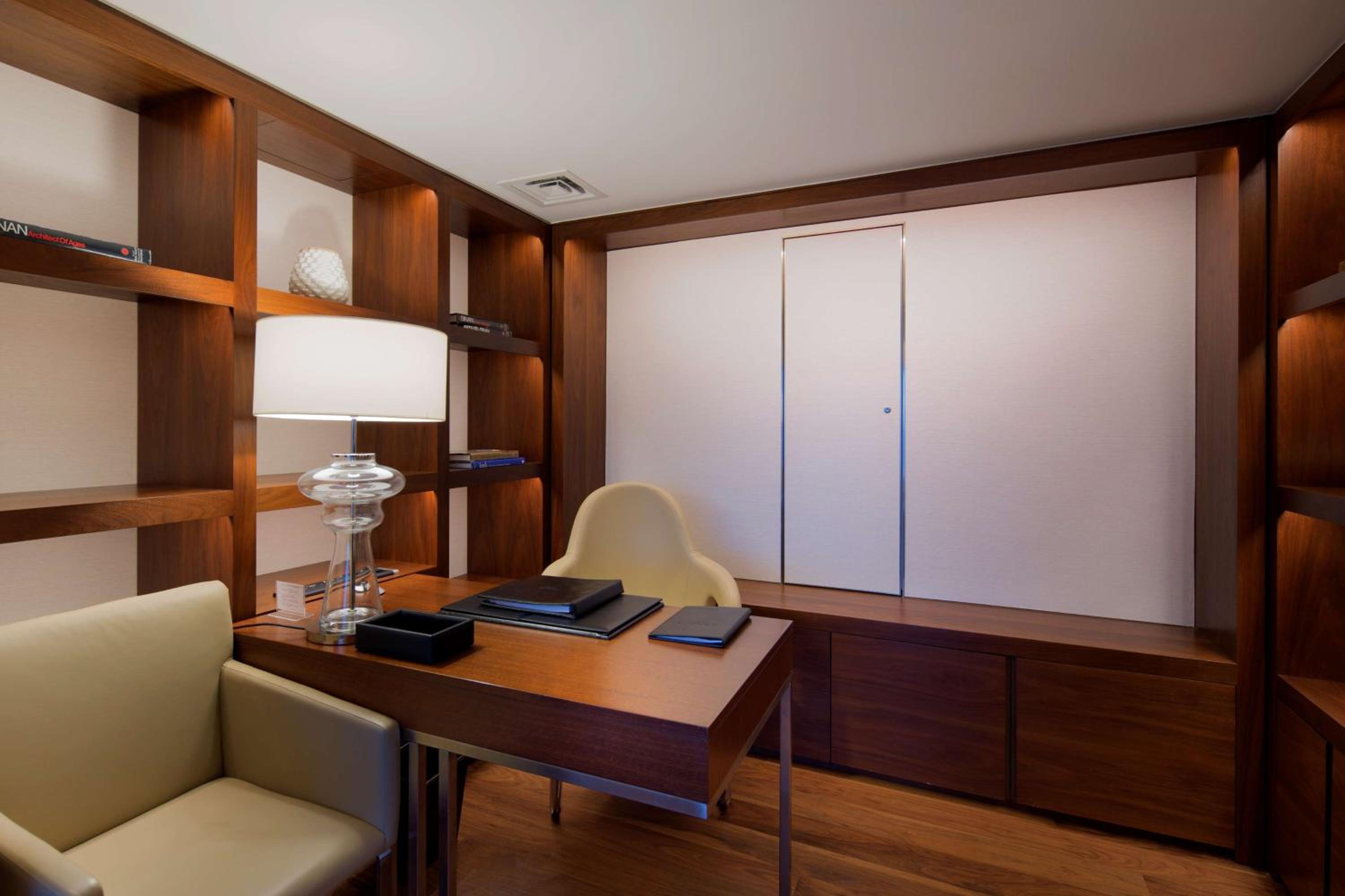 Conrad Istanbul Bosphorus - Image 38