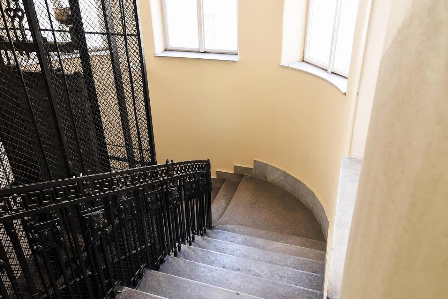 Ultra central and stylish apartment with AC