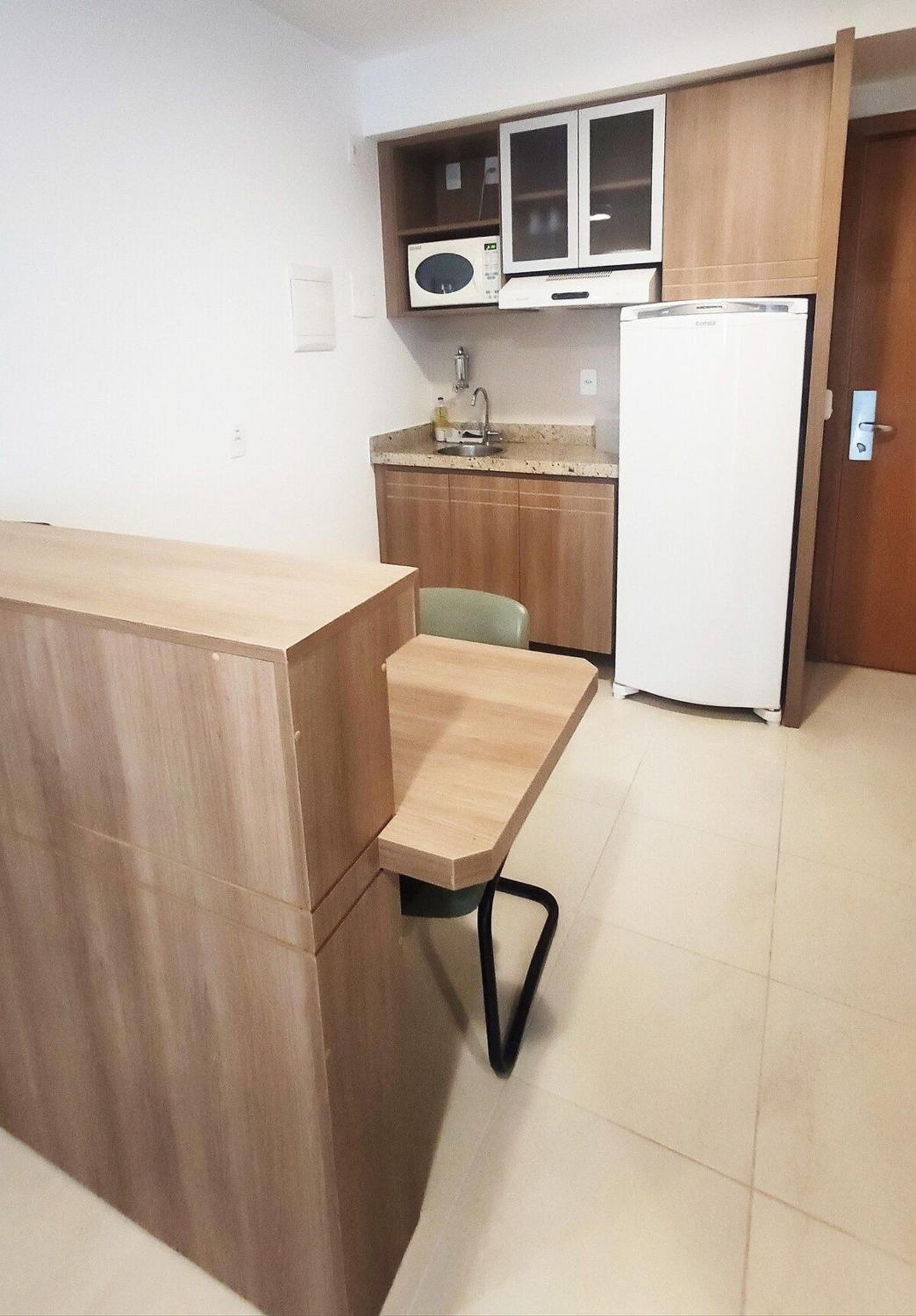 SM1805 Flat região central Próx Embaixada Americana