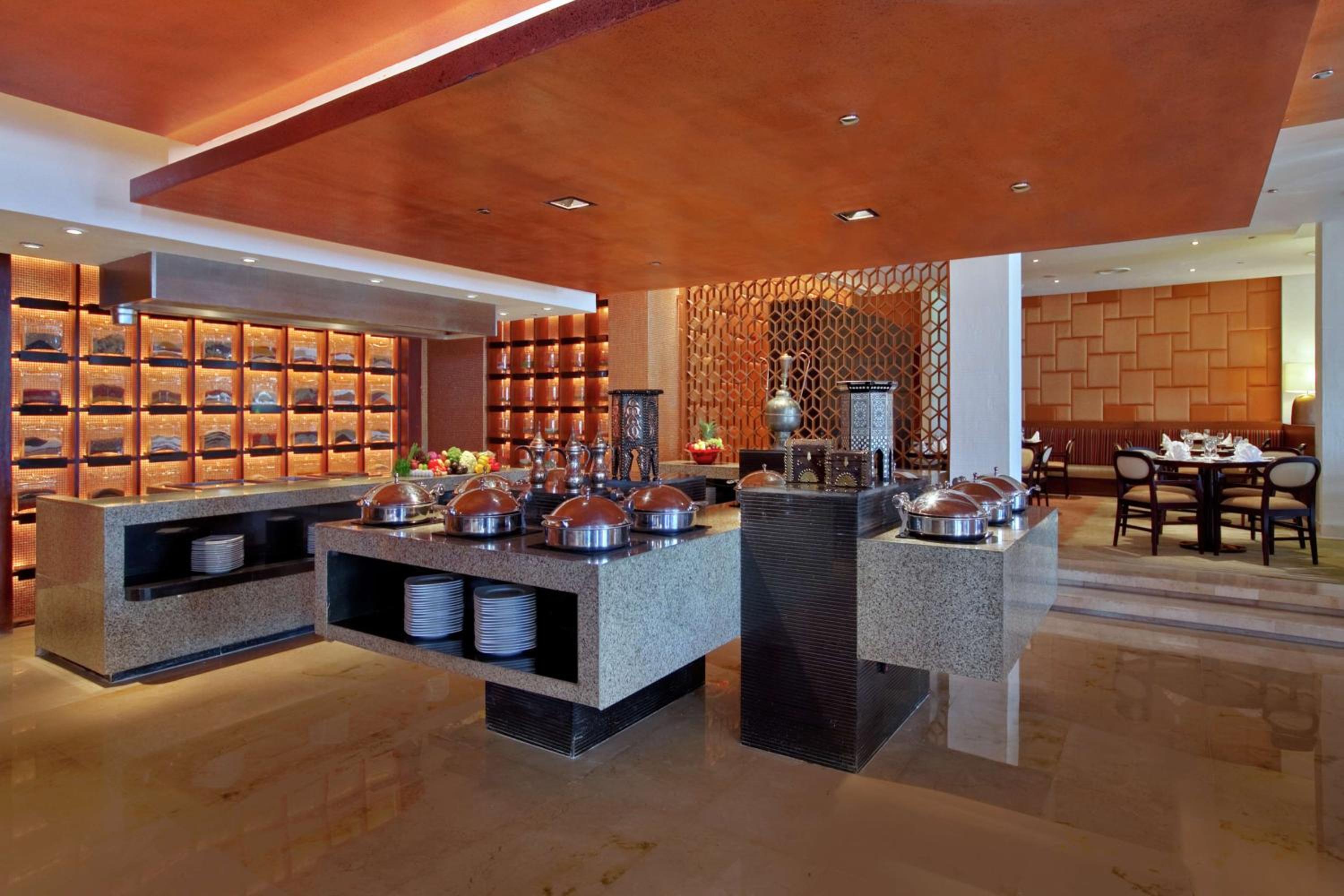 Hilton Luxor Resort & Spa — photo 55