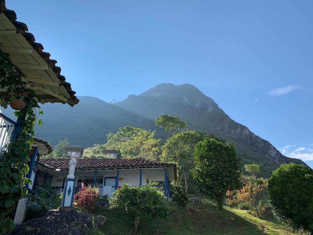 La Peña Abejorral - Hostal de Aventura